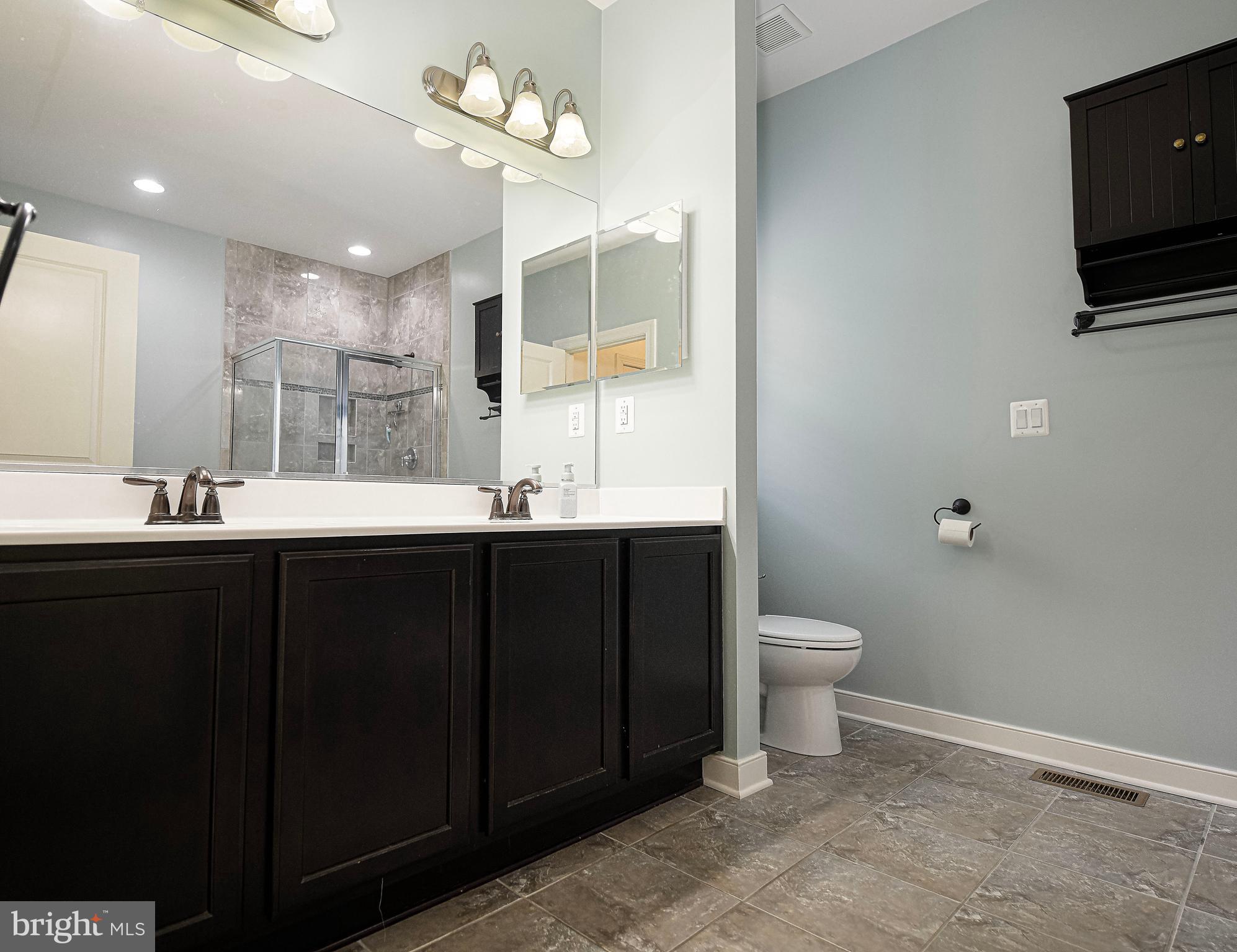 CHESAPEAKE CLUB - Residential