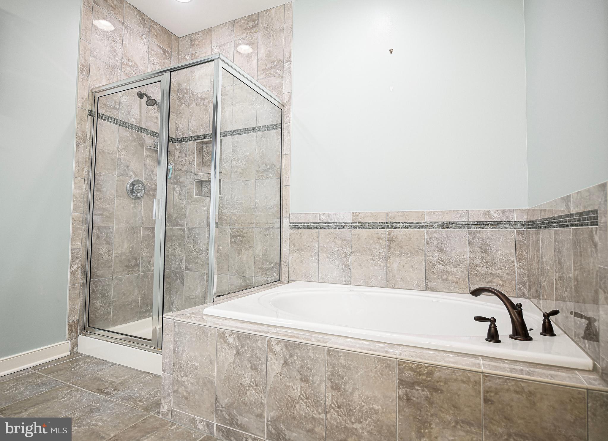 CHESAPEAKE CLUB - Residential