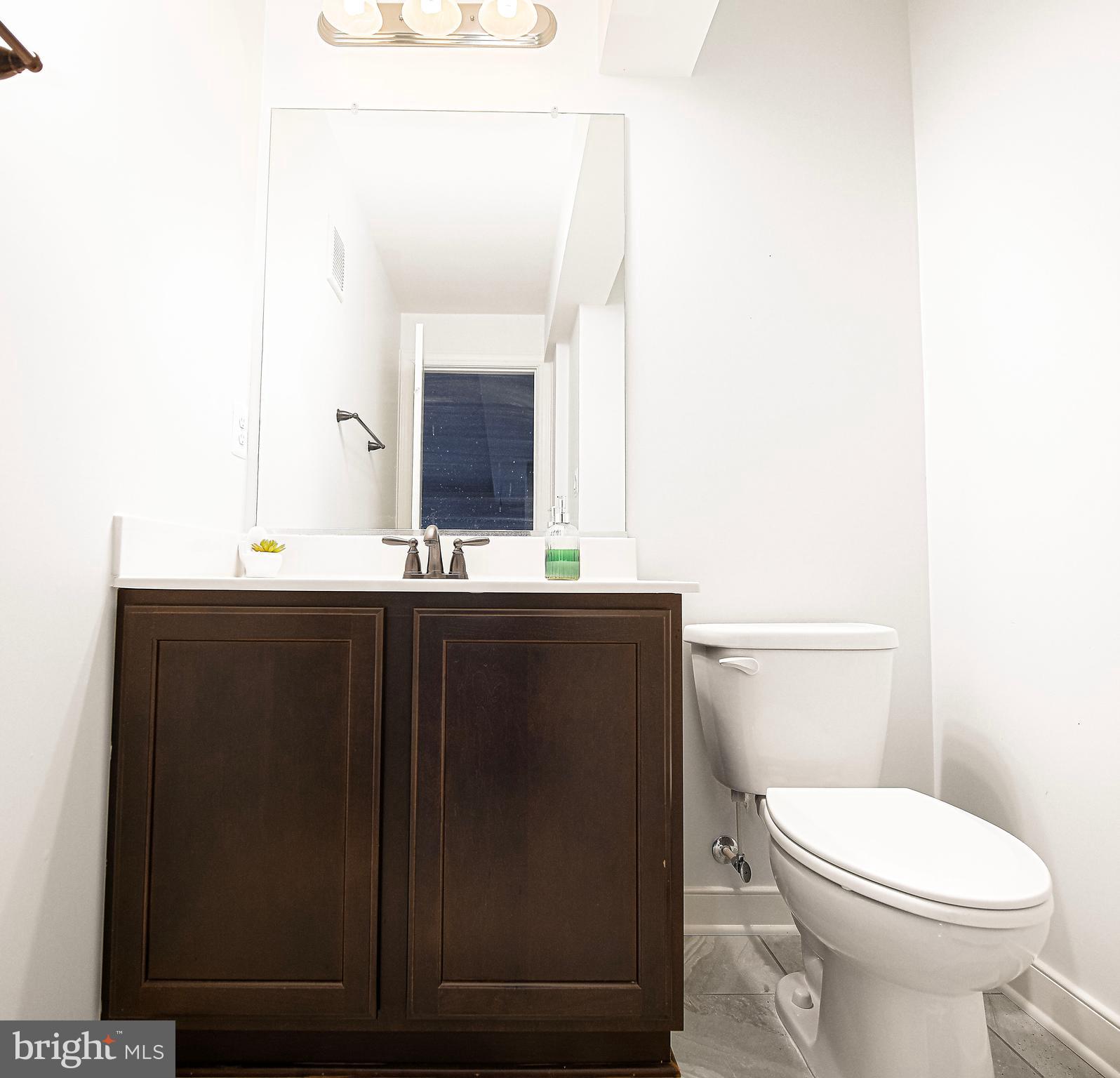 CHESAPEAKE CLUB - Residential