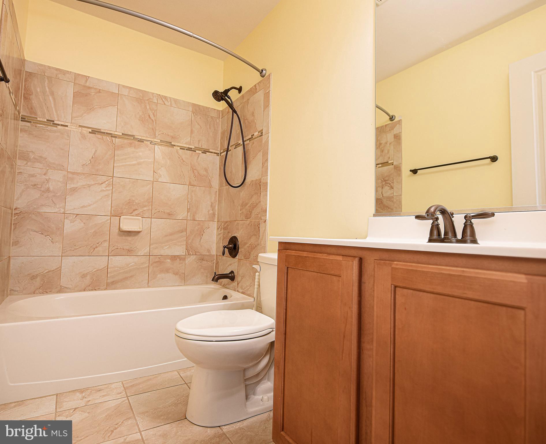 CHESAPEAKE CLUB - Residential
