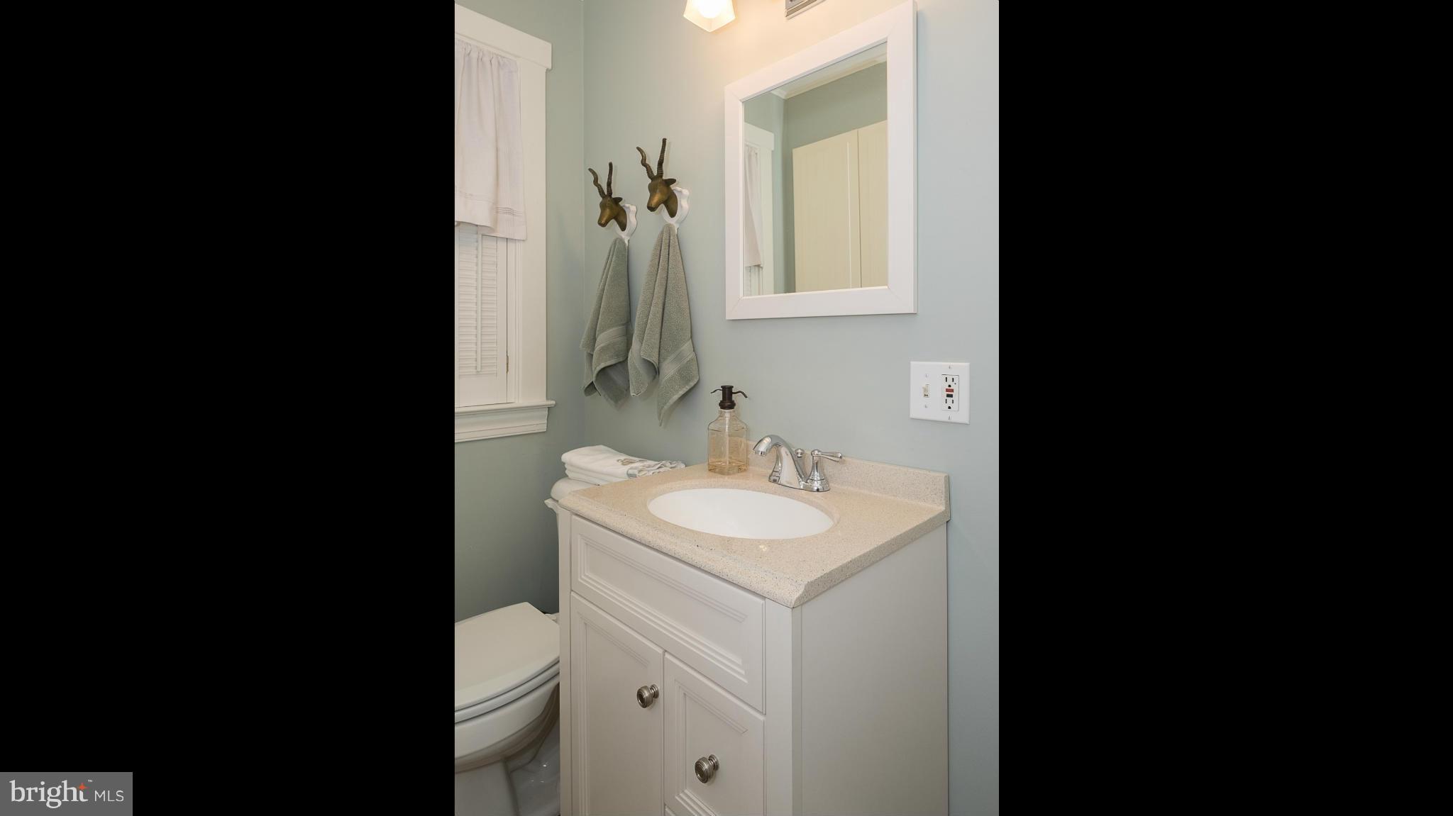 FRANKLIN MANOR BEACH - Residential