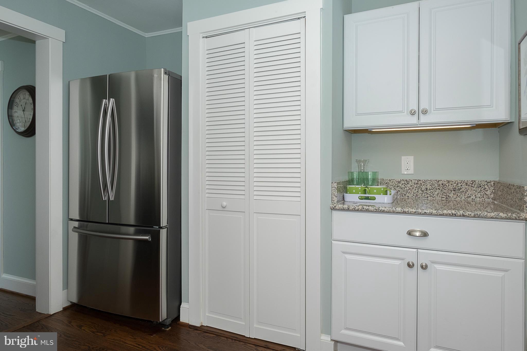 FRANKLIN MANOR BEACH - Residential