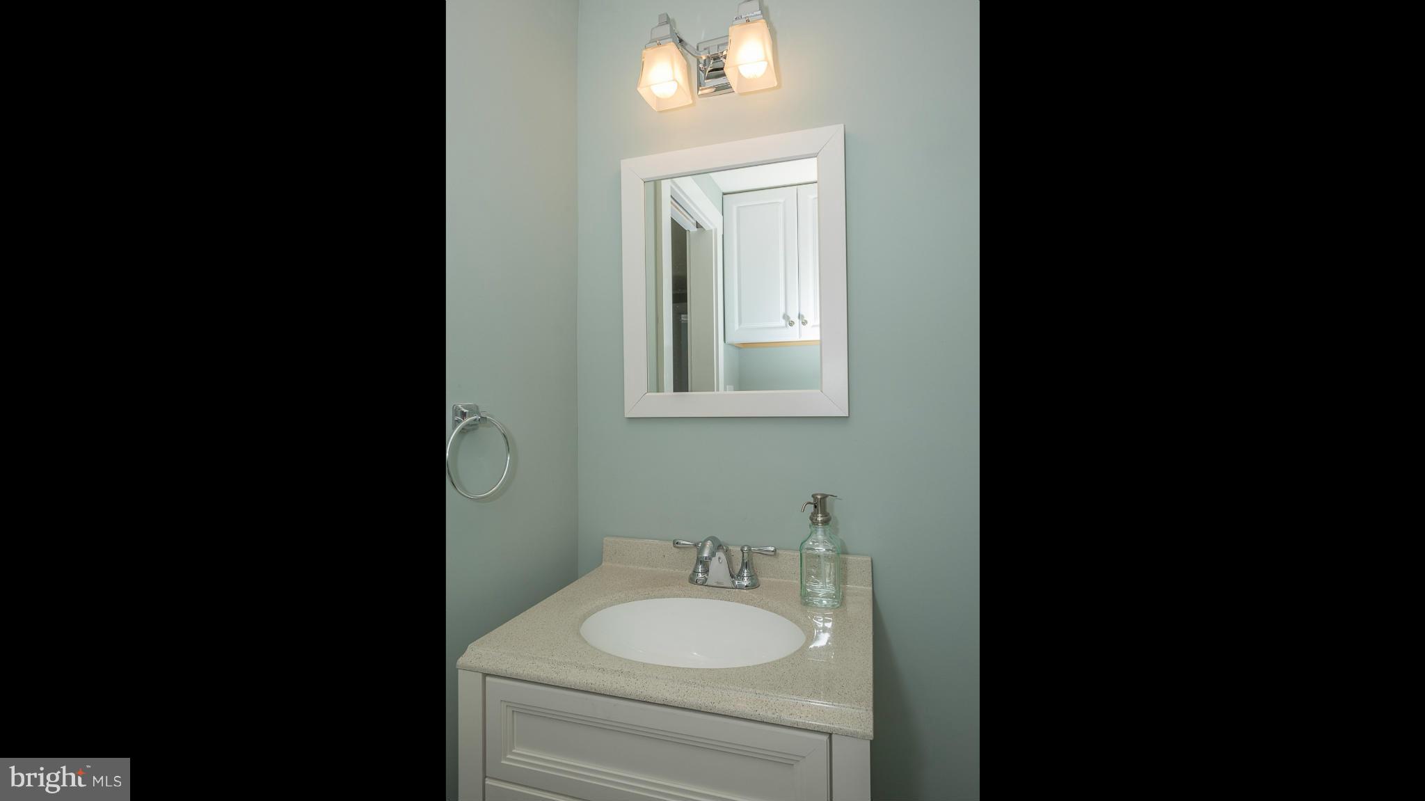 FRANKLIN MANOR BEACH - Residential