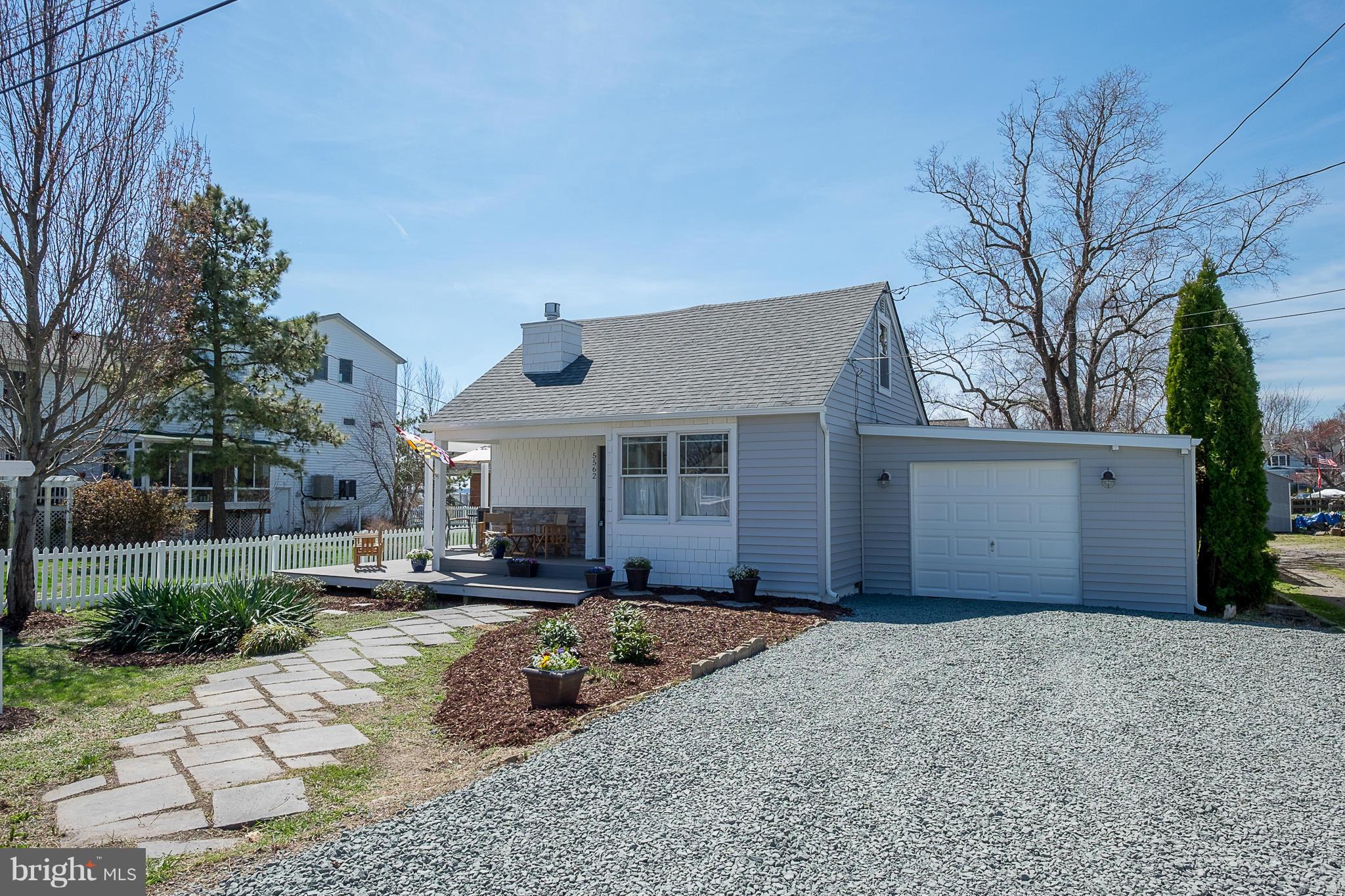 FRANKLIN MANOR BEACH - Residential