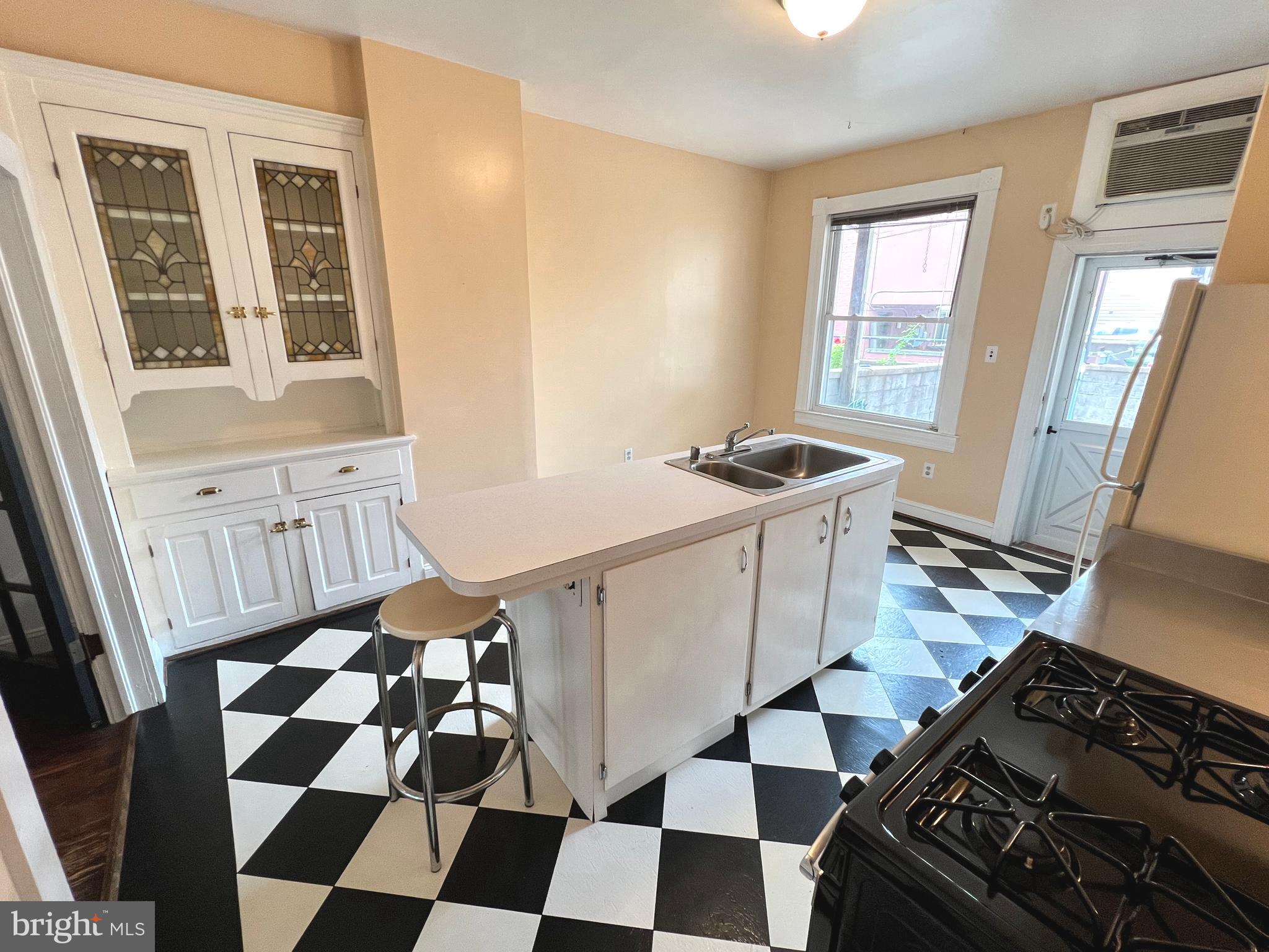 BREWERS HILL - Residential