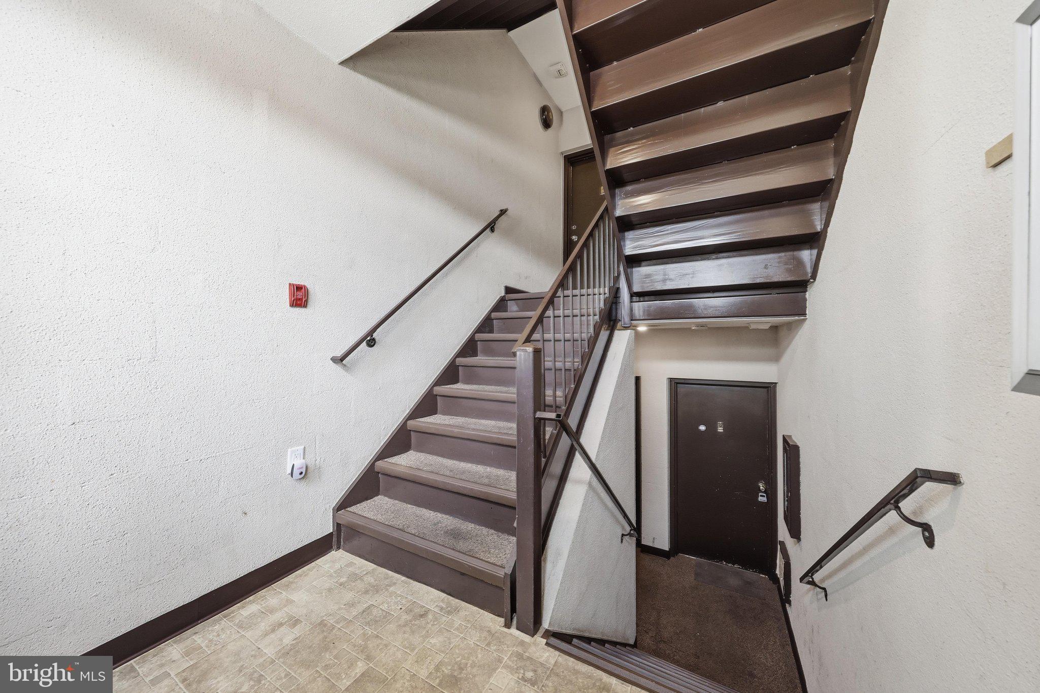 1403 KEY PARKWAY 102A