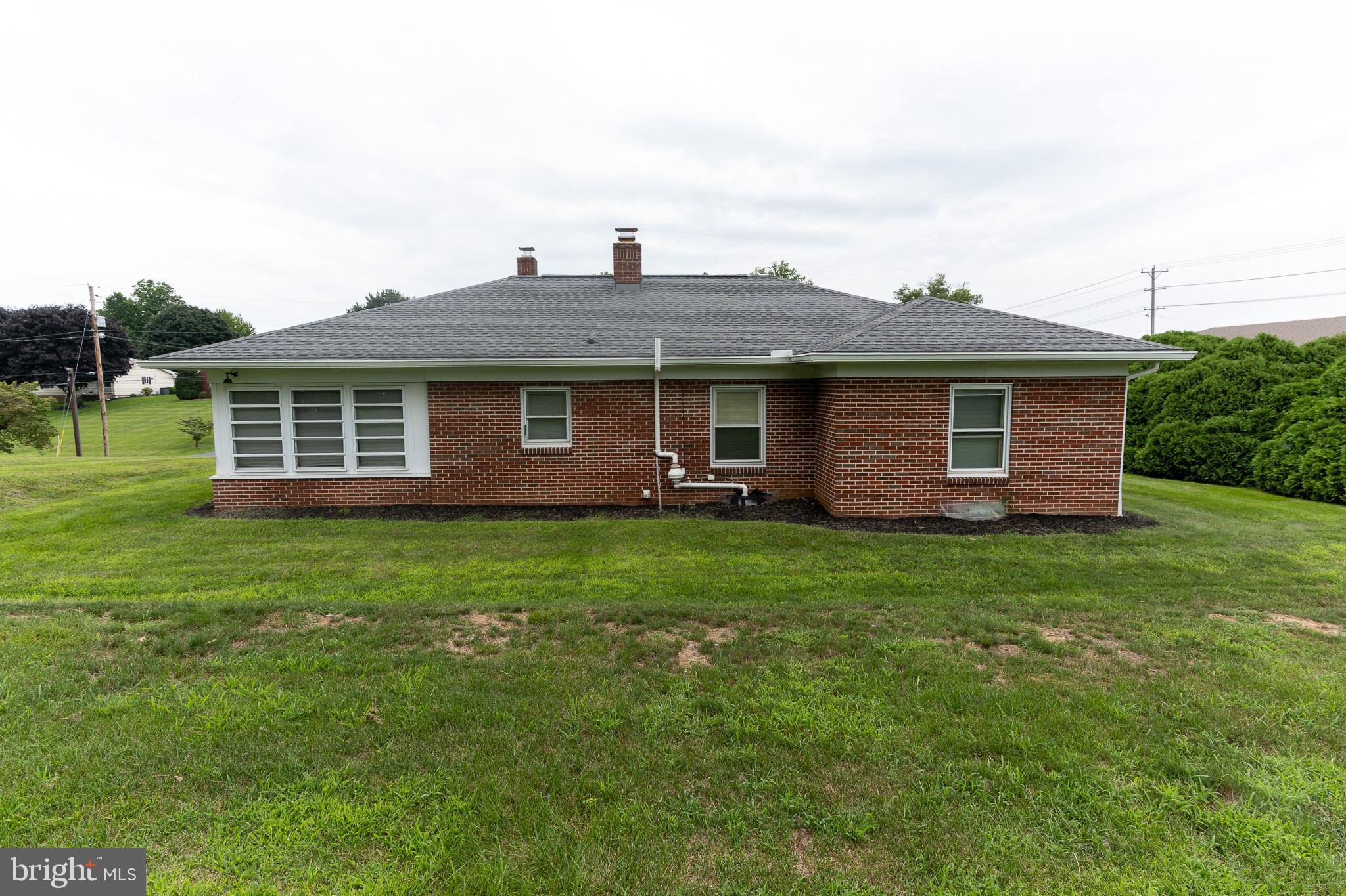 17 TWIN HILL DRIVE