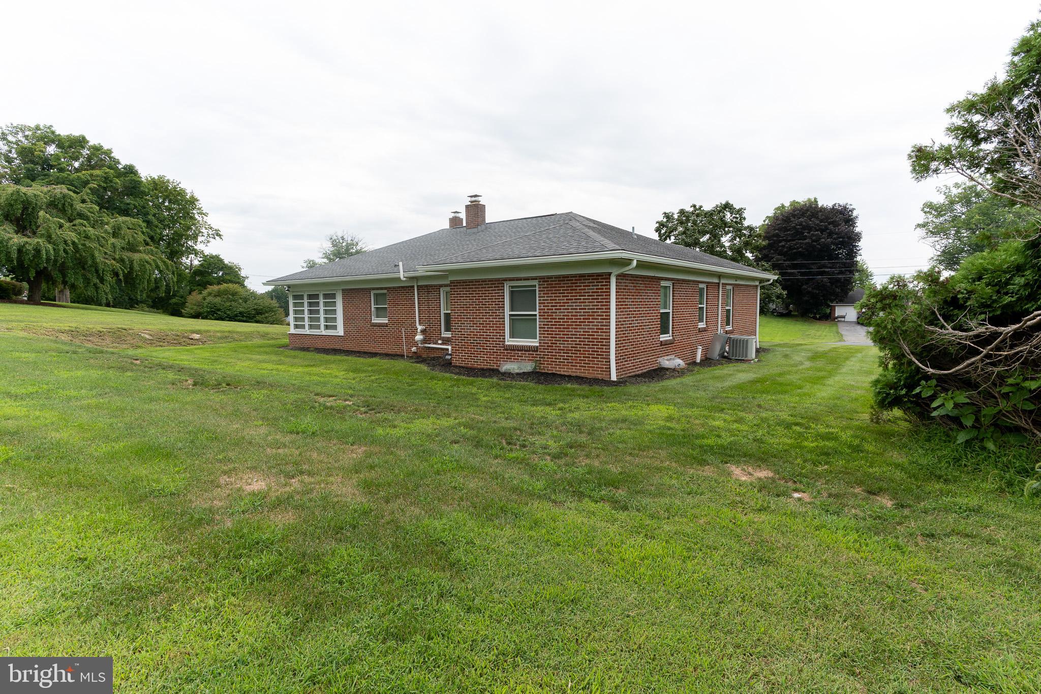 17 TWIN HILL DRIVE