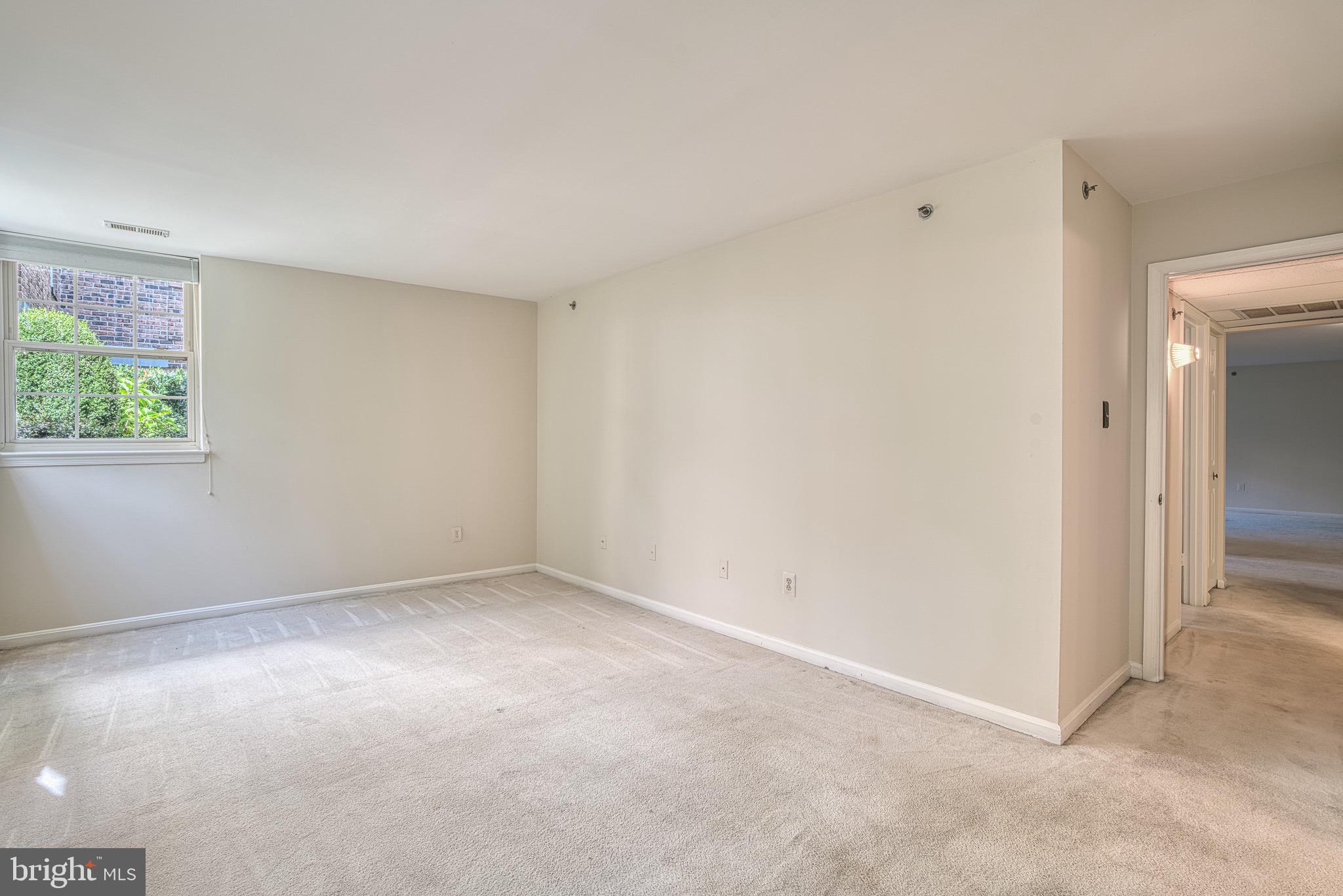 LOVETON FARMS - Residential