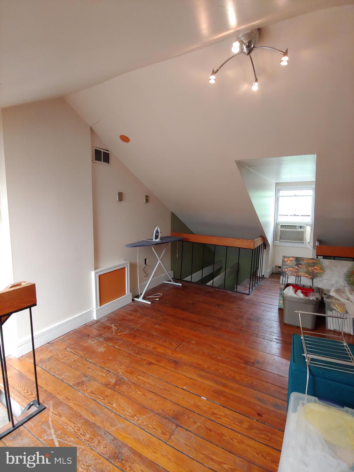 YORK CITY - Residential