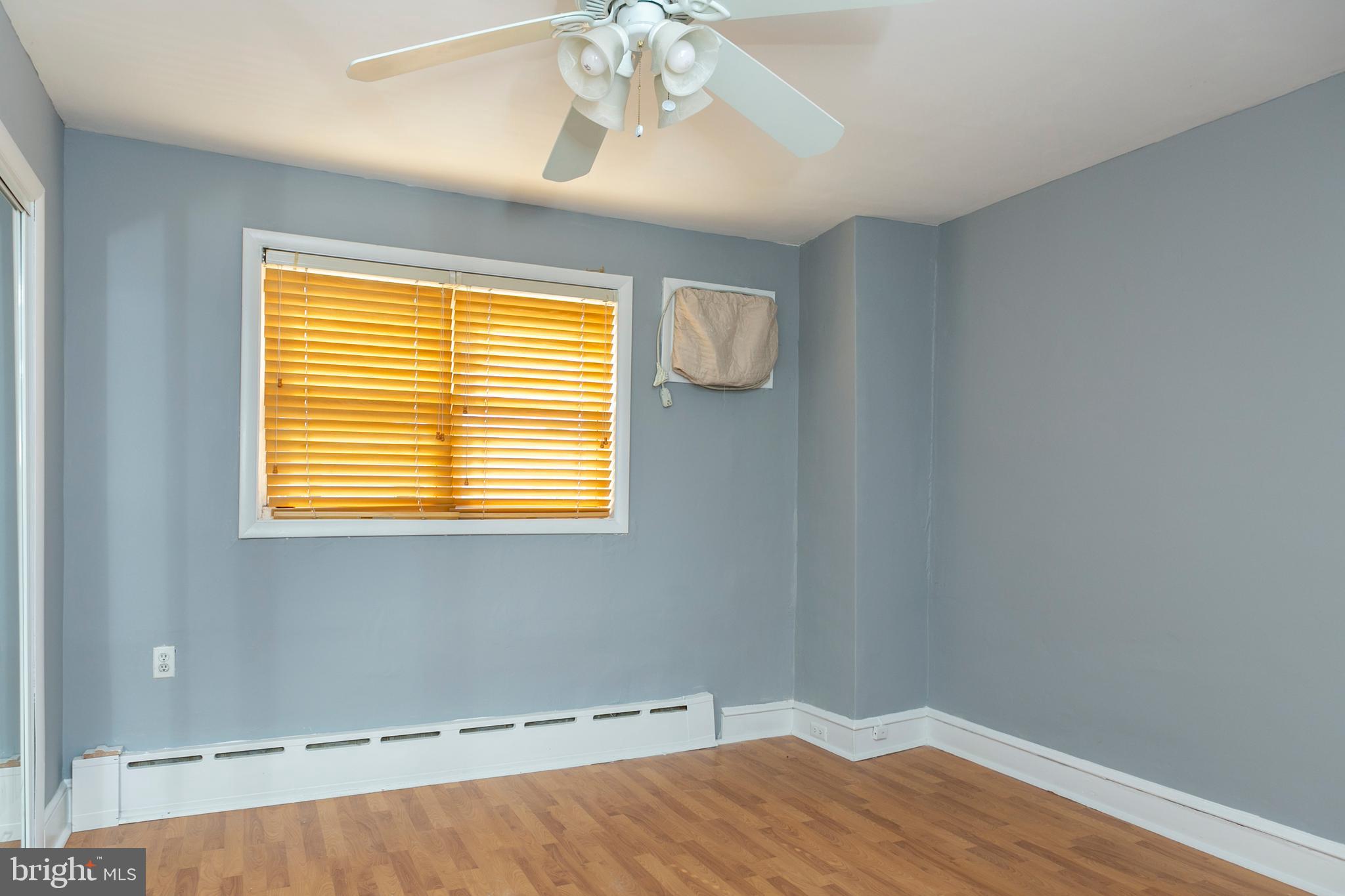 PHILADELPHIA (SOUTH) - Residential