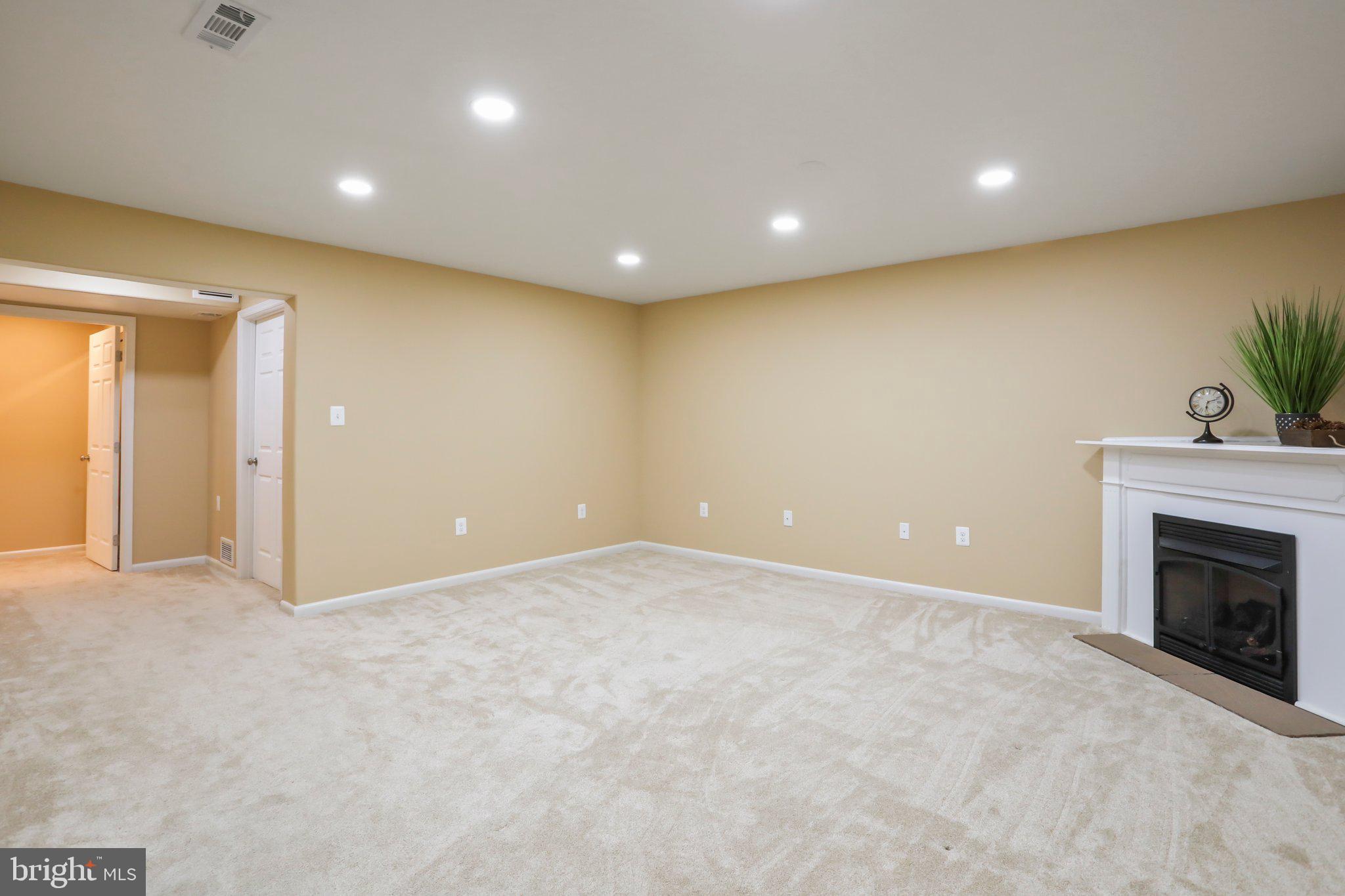 HUNTFIELD - Residential