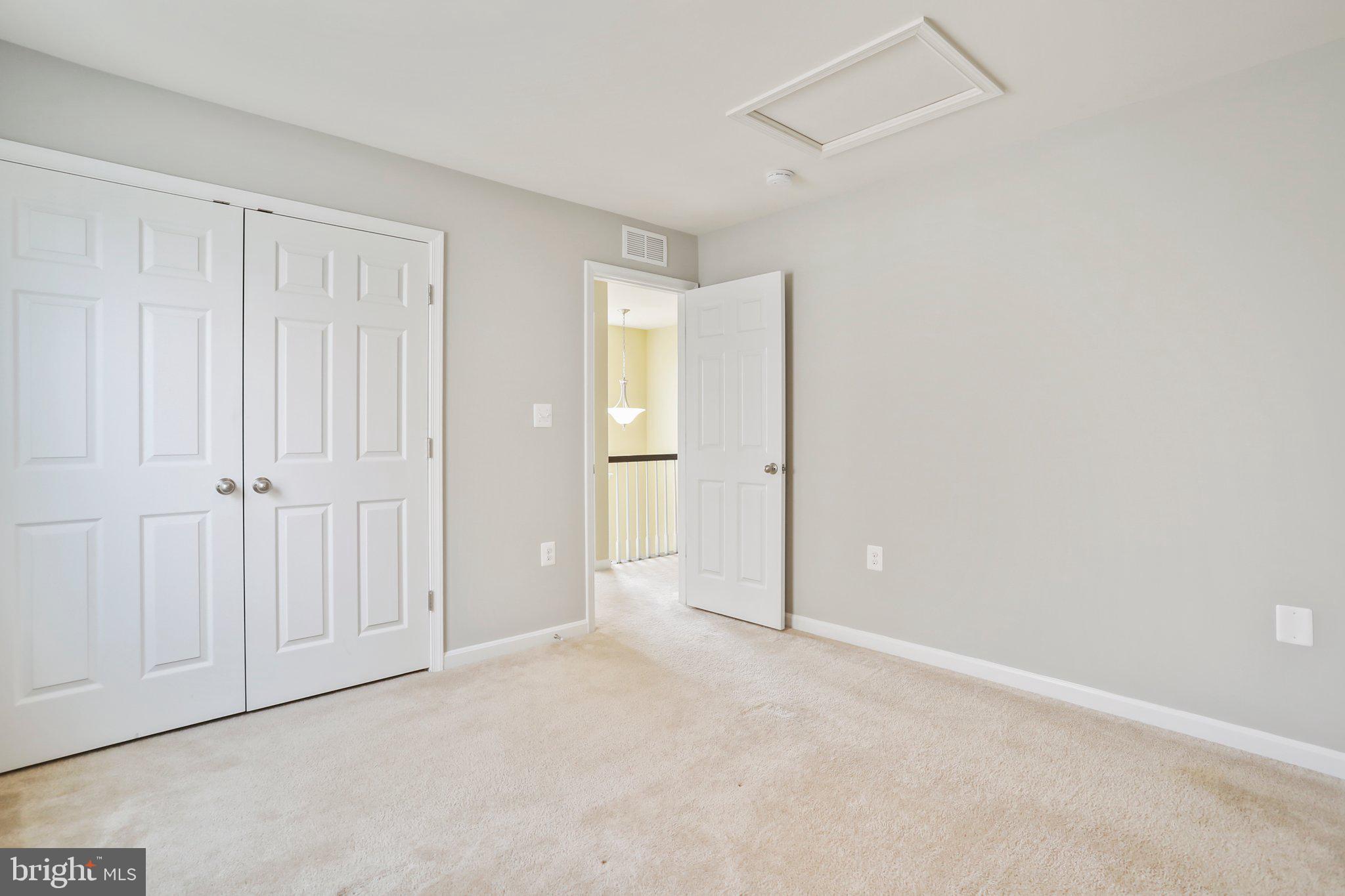 HUNTFIELD - Residential