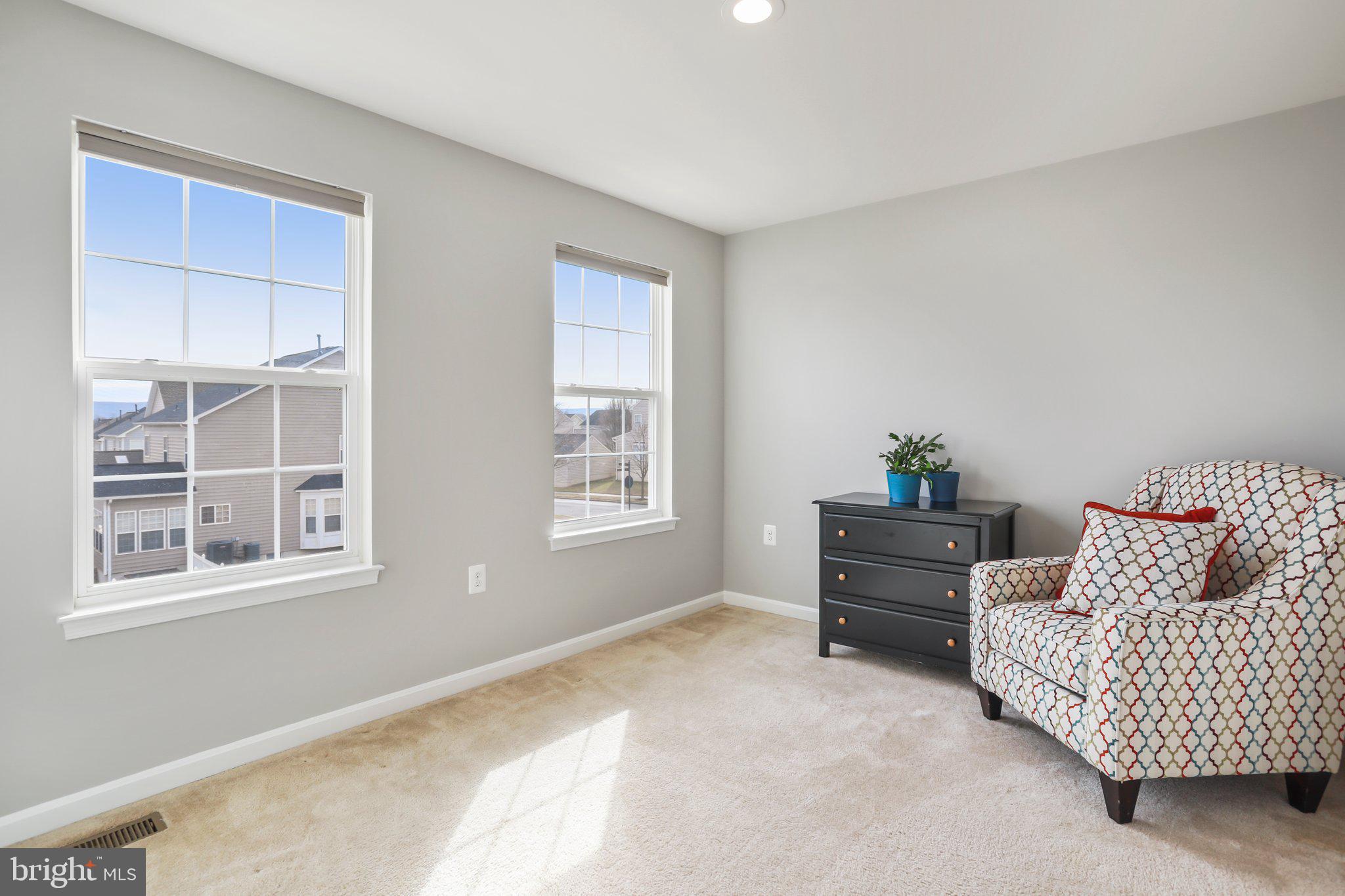 HUNTFIELD - Residential