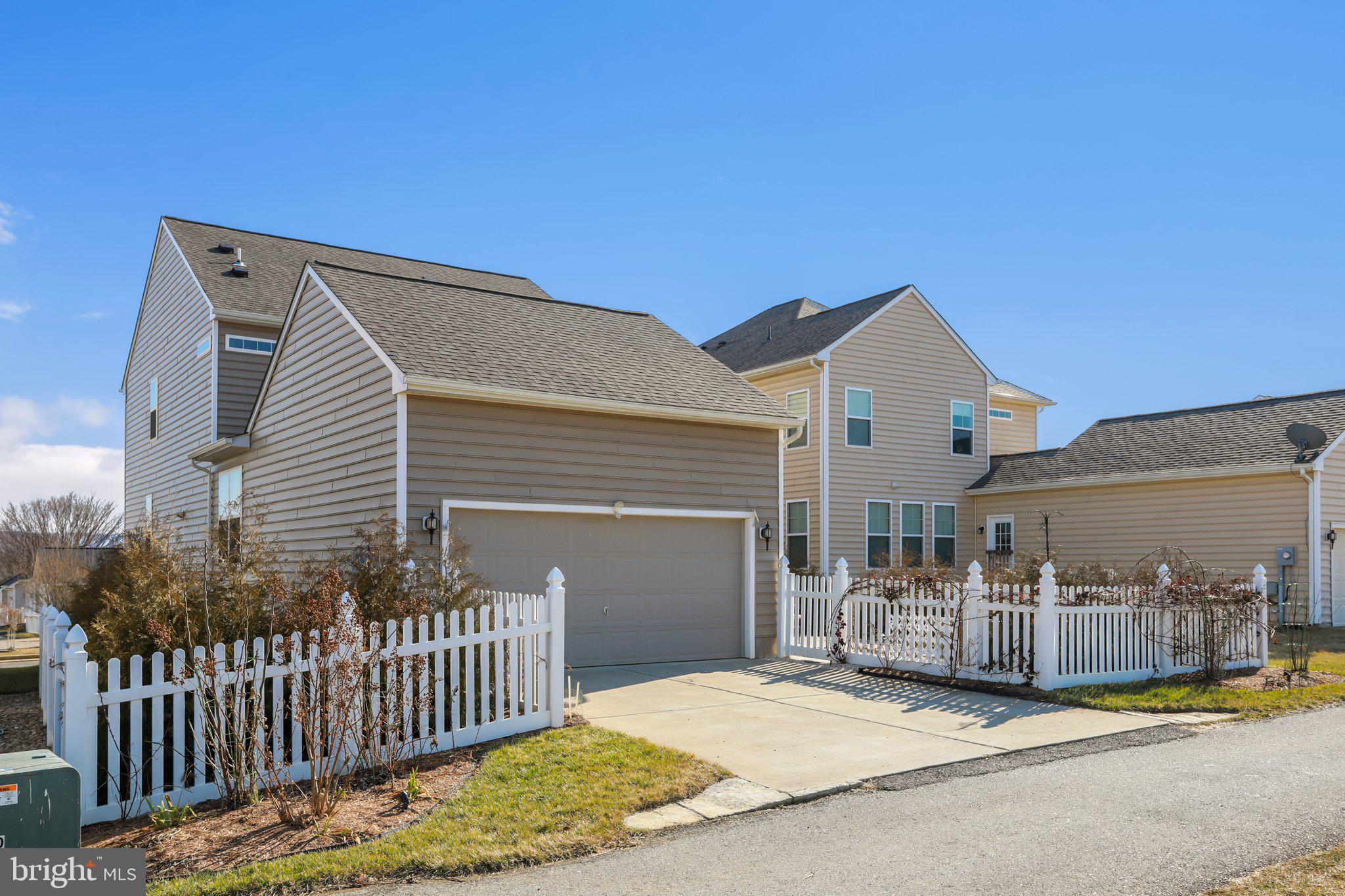 HUNTFIELD - Residential