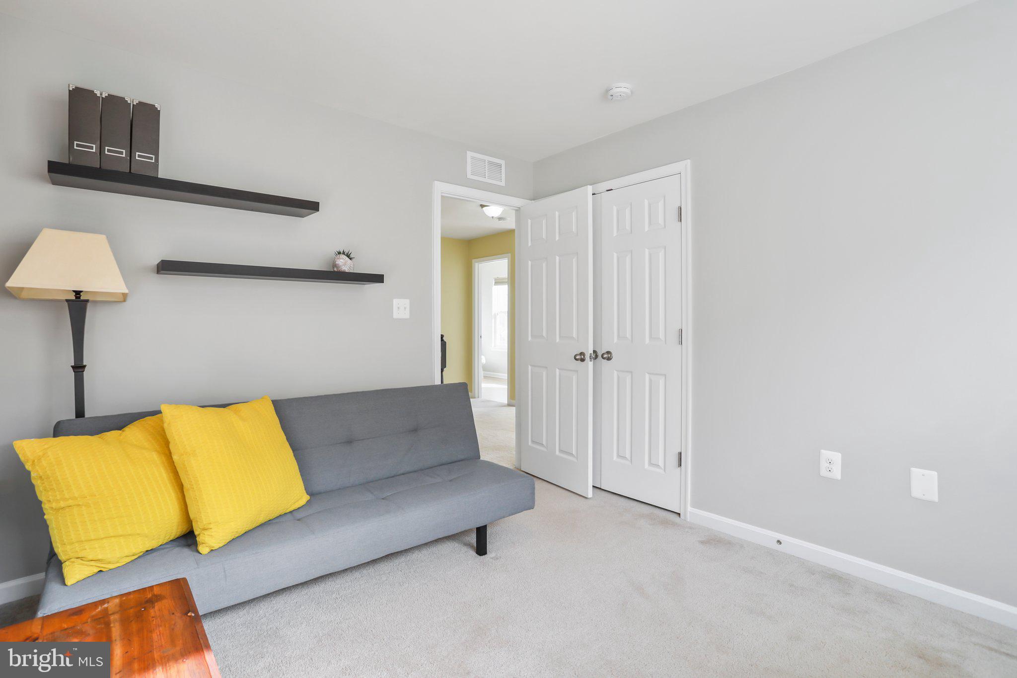 HUNTFIELD - Residential