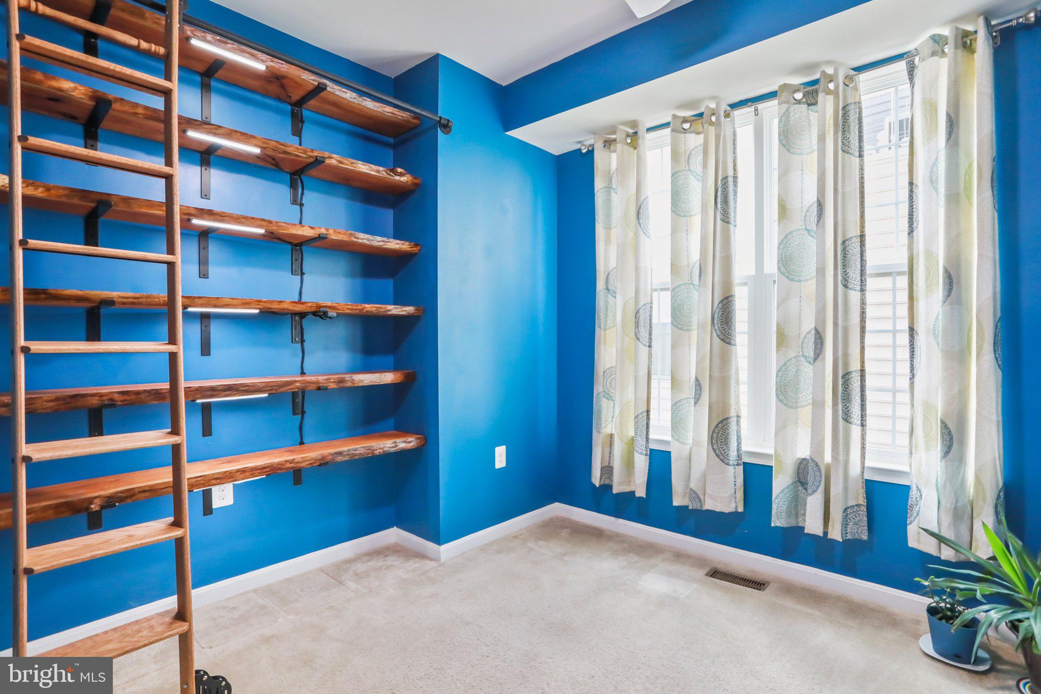 HUNTFIELD - Residential