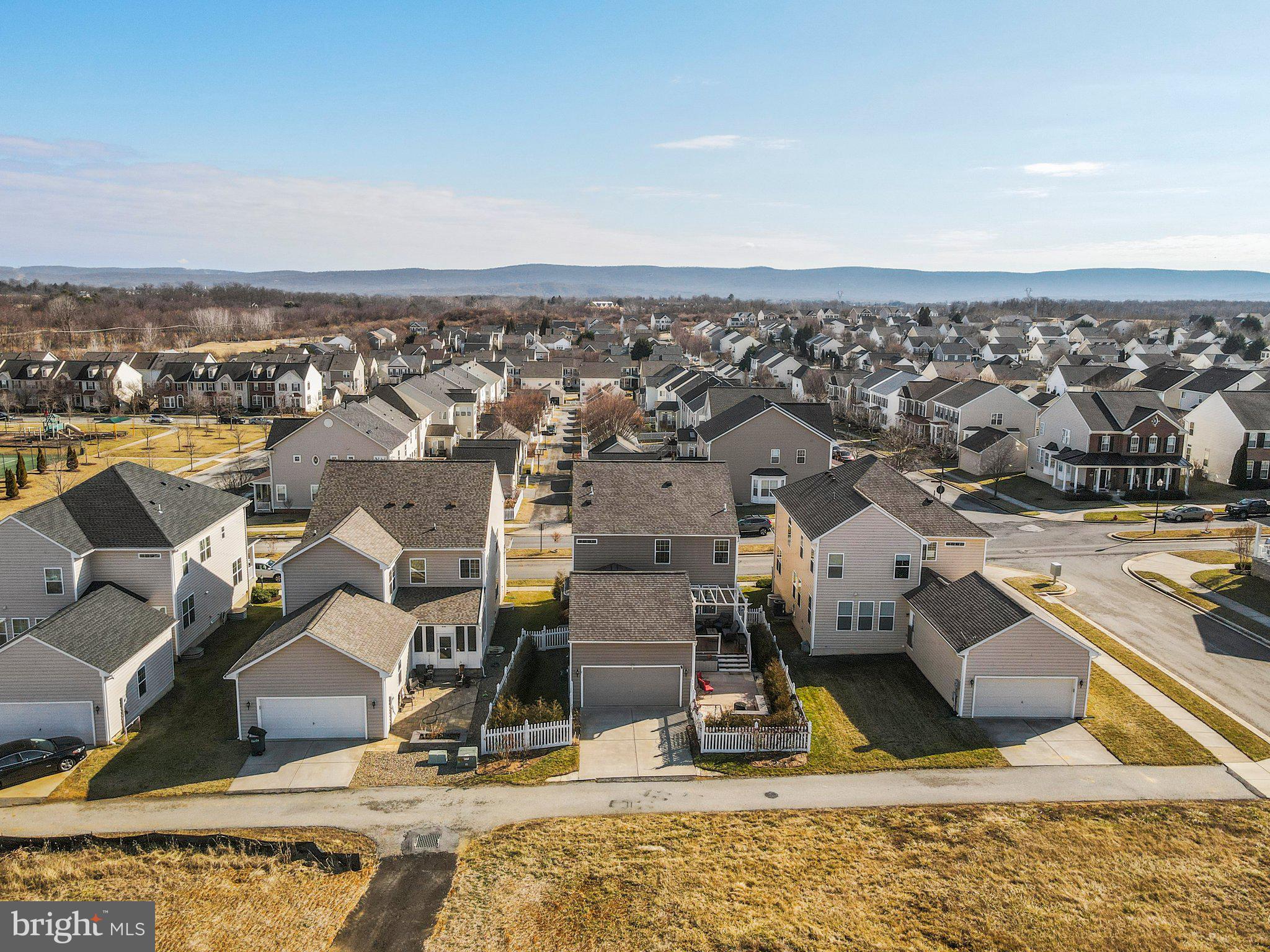 HUNTFIELD - Residential