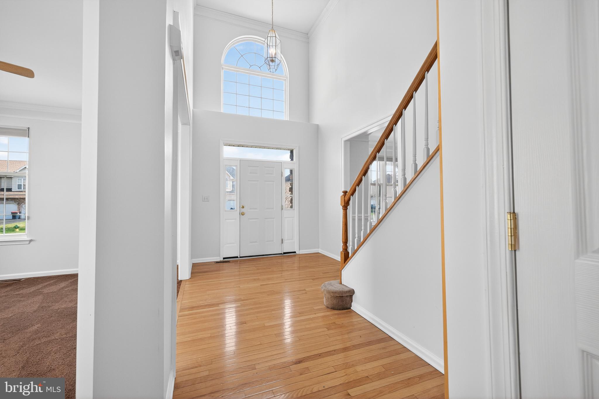 THE LEGENDS - Residential