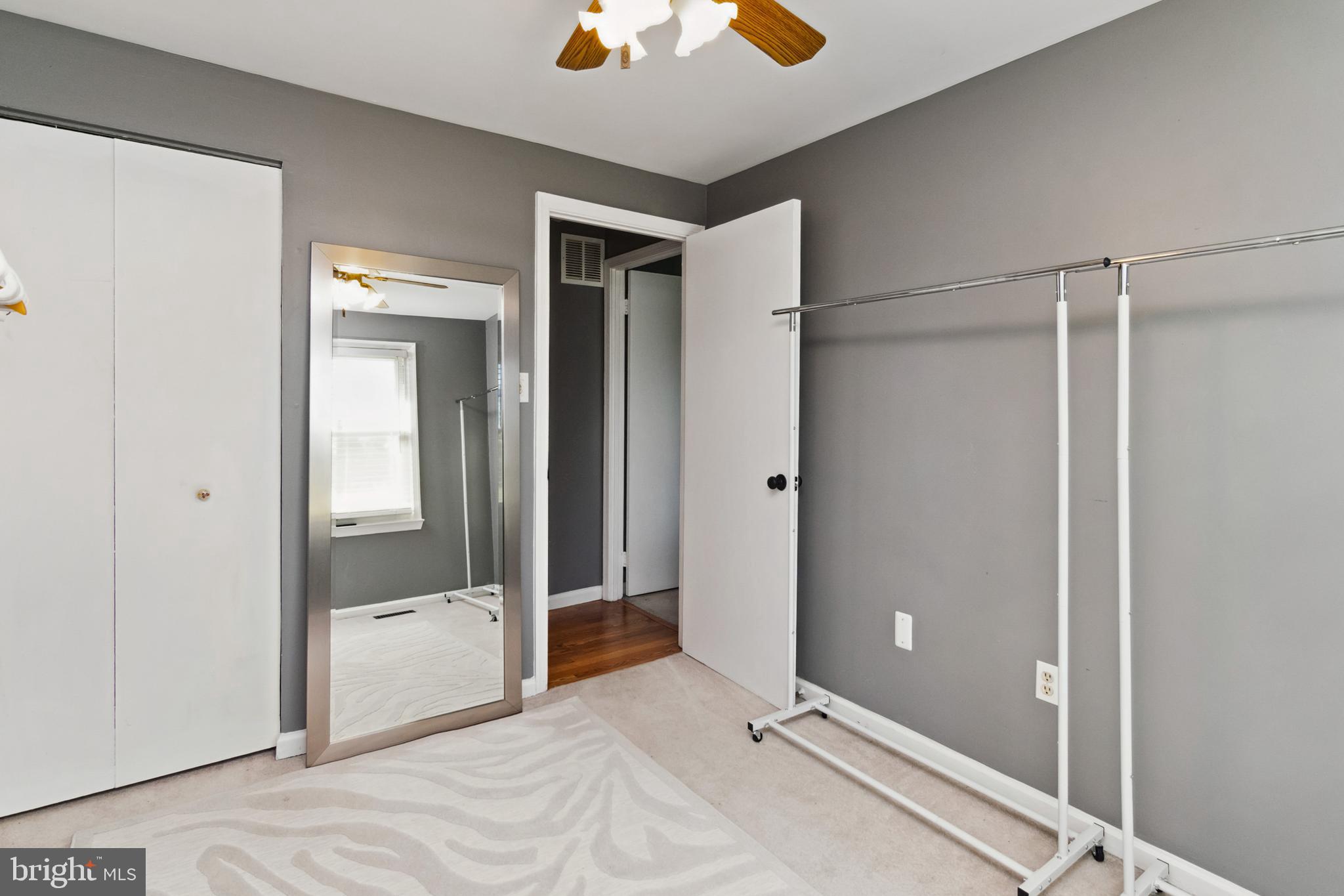 KINGS COURT - Residential