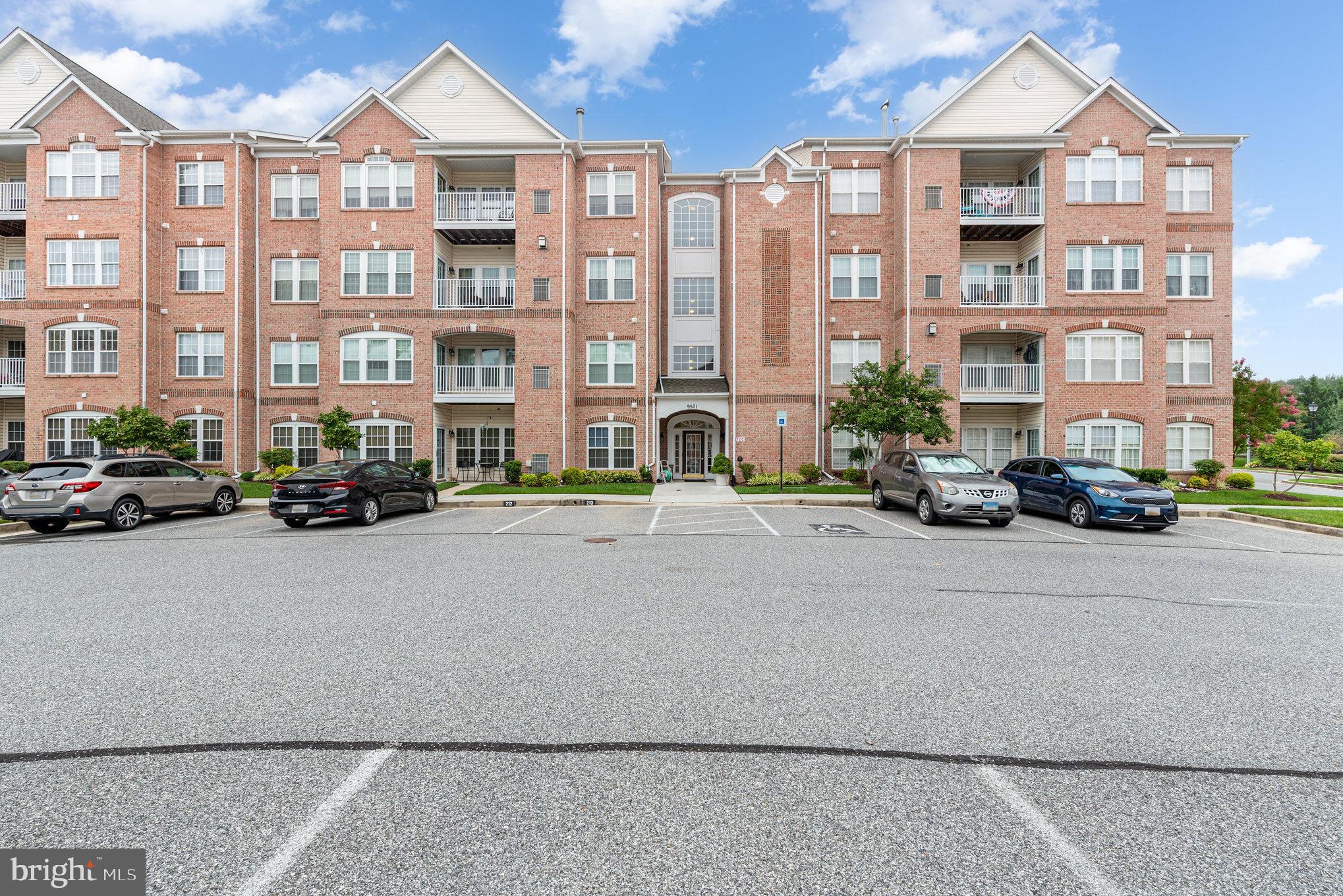 WINDSOR AT PERRY HALL FARMS - Residential