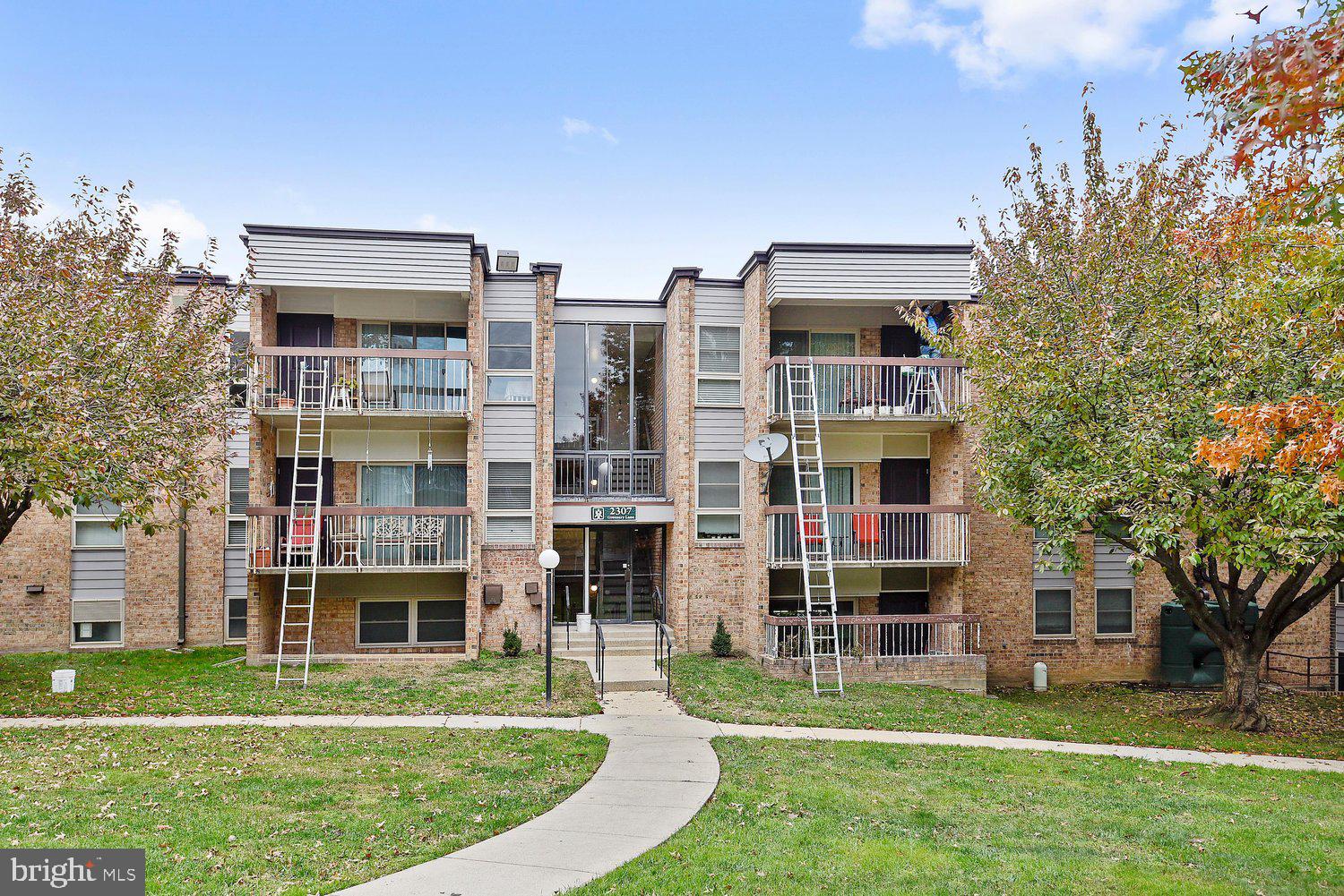 GLENMONT - Residential