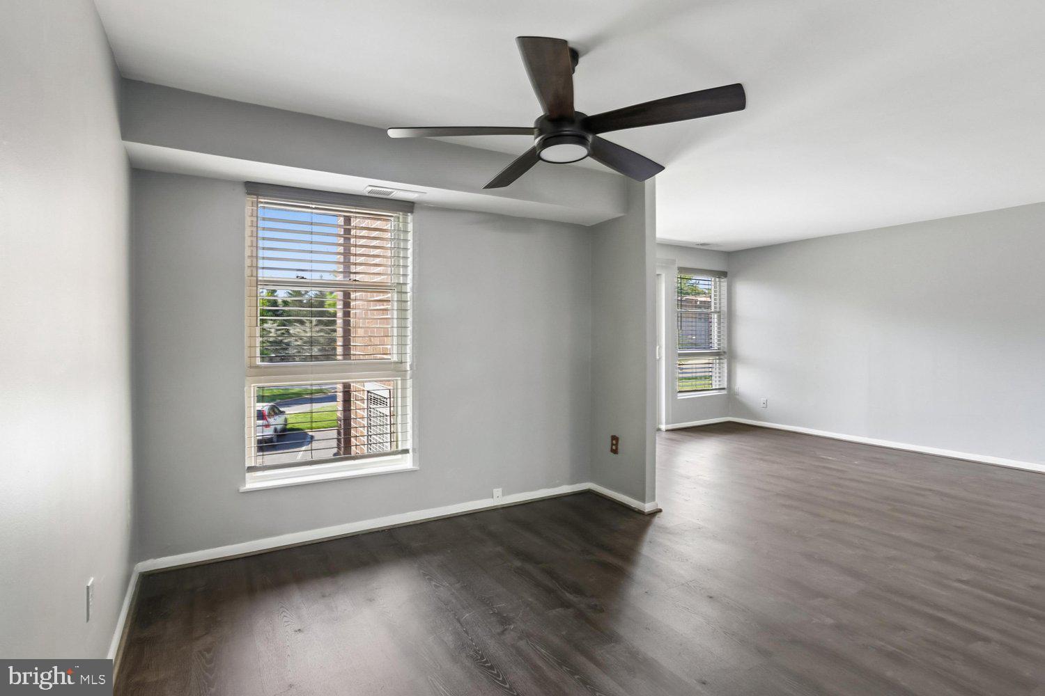 GLENMONT - Residential
