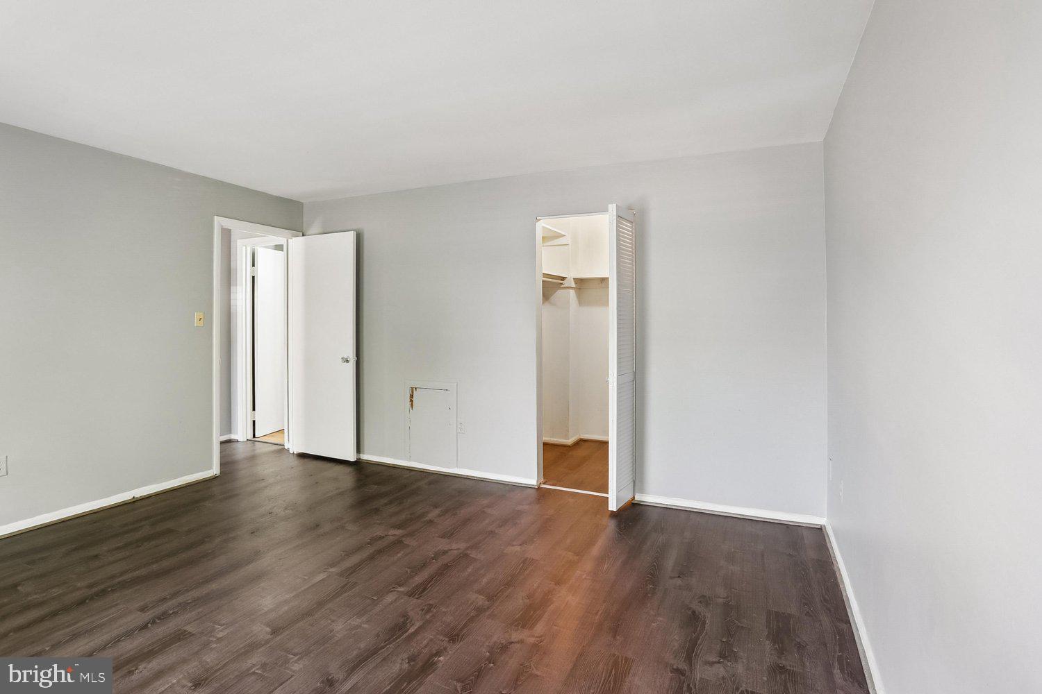 GLENMONT - Residential