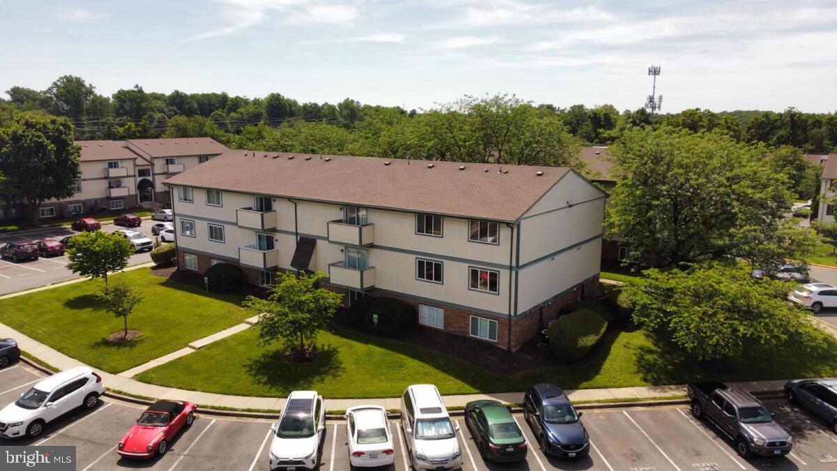 GREENFIELD COMMONS - Residential