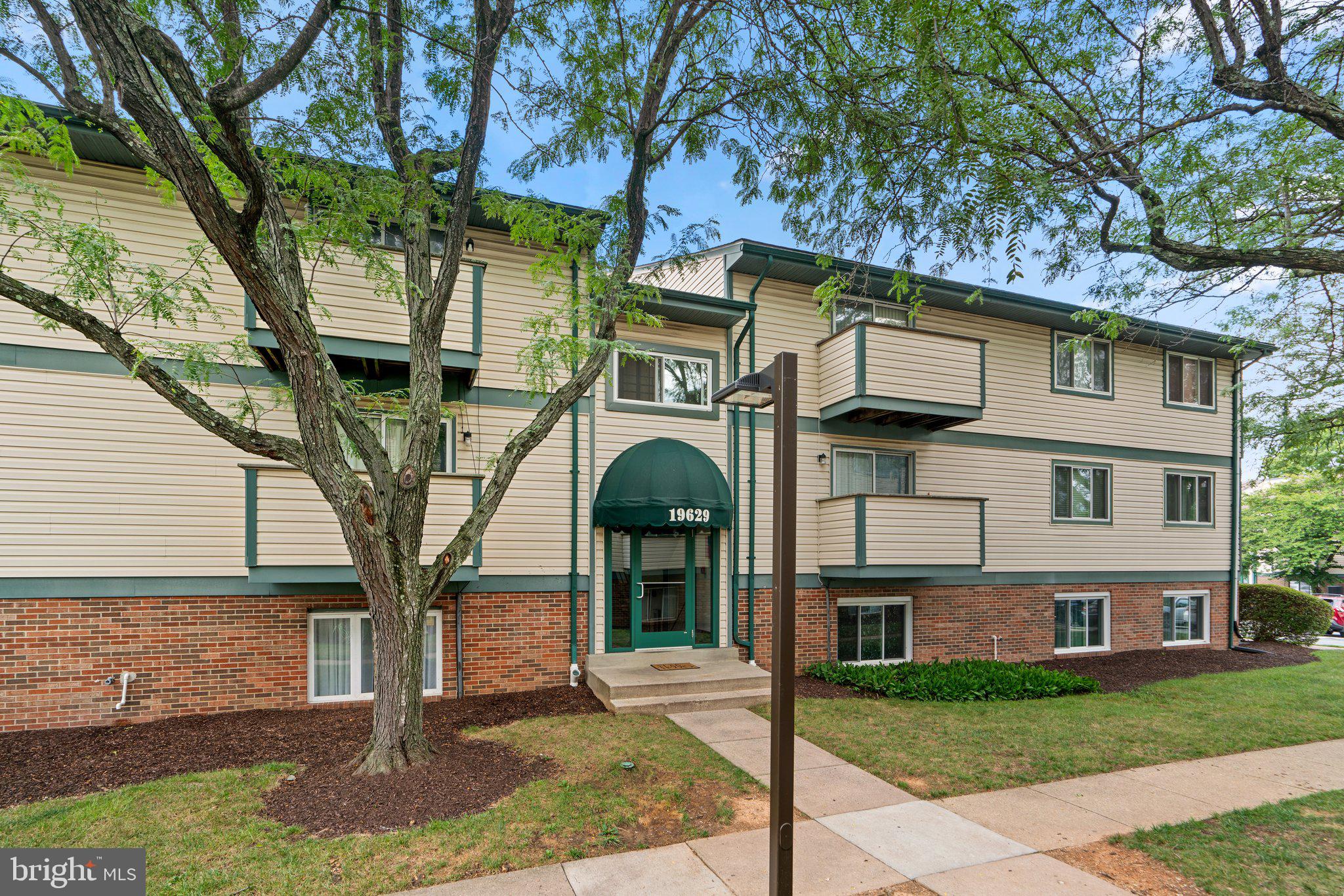 GREENFIELD COMMONS - Residential