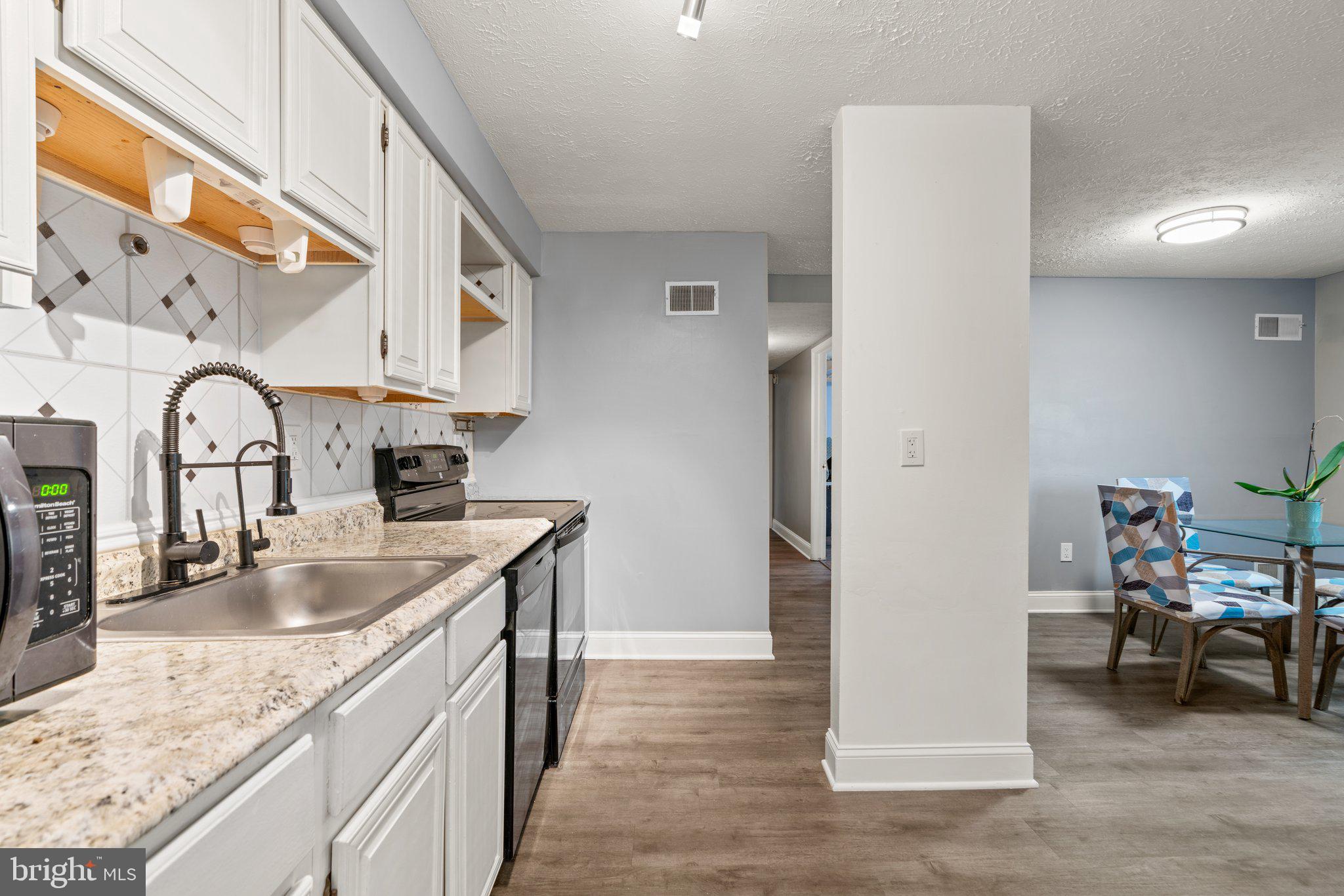 GREENFIELD COMMONS - Residential