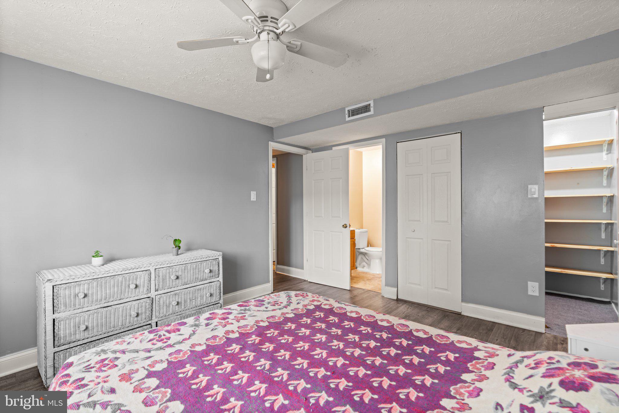 GREENFIELD COMMONS - Residential