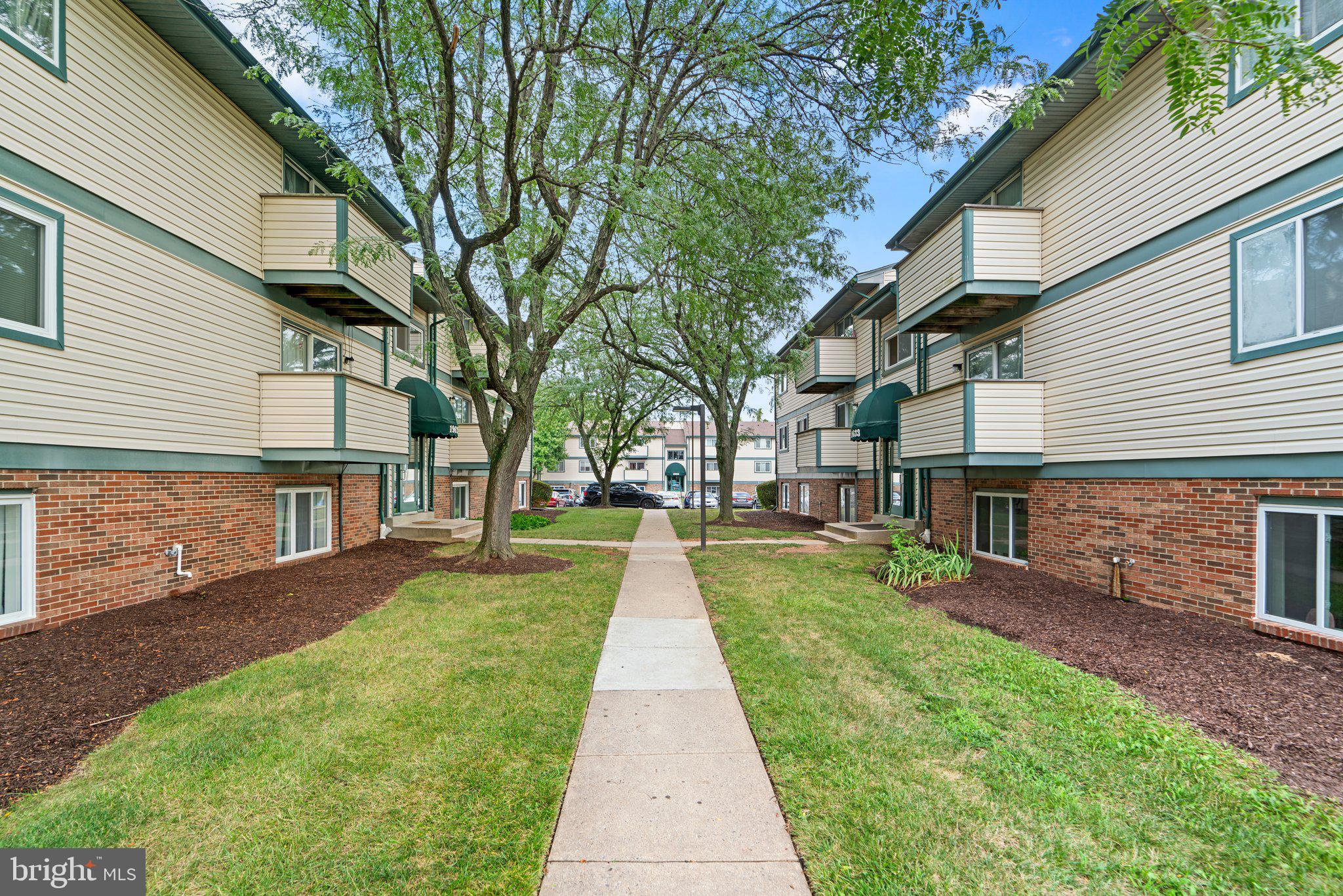 GREENFIELD COMMONS - Residential