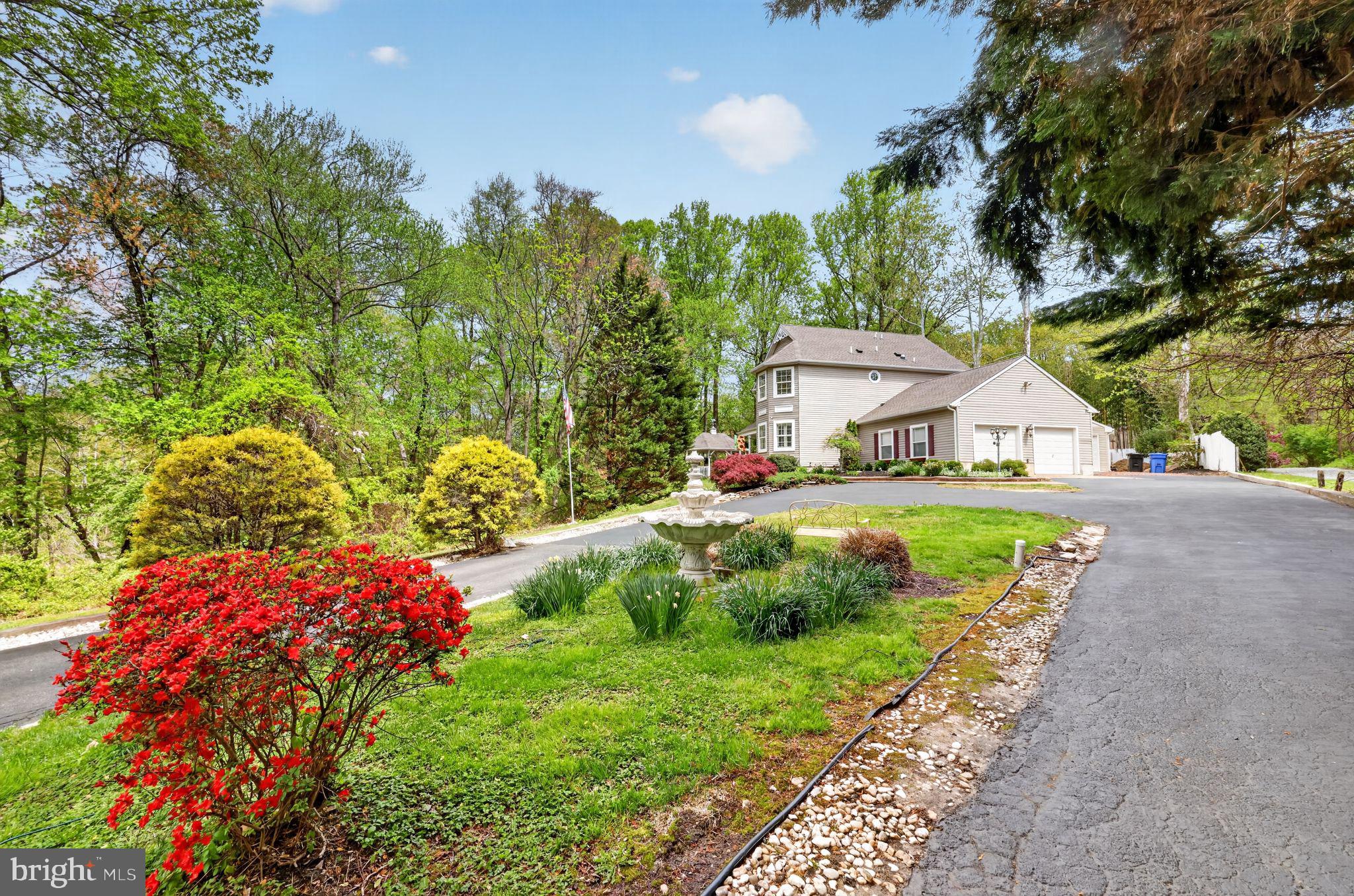 Photo 1 of 35 — 727 HURFFVILLE CROSSKEYS ROAD, SEWELL, NJ 08080