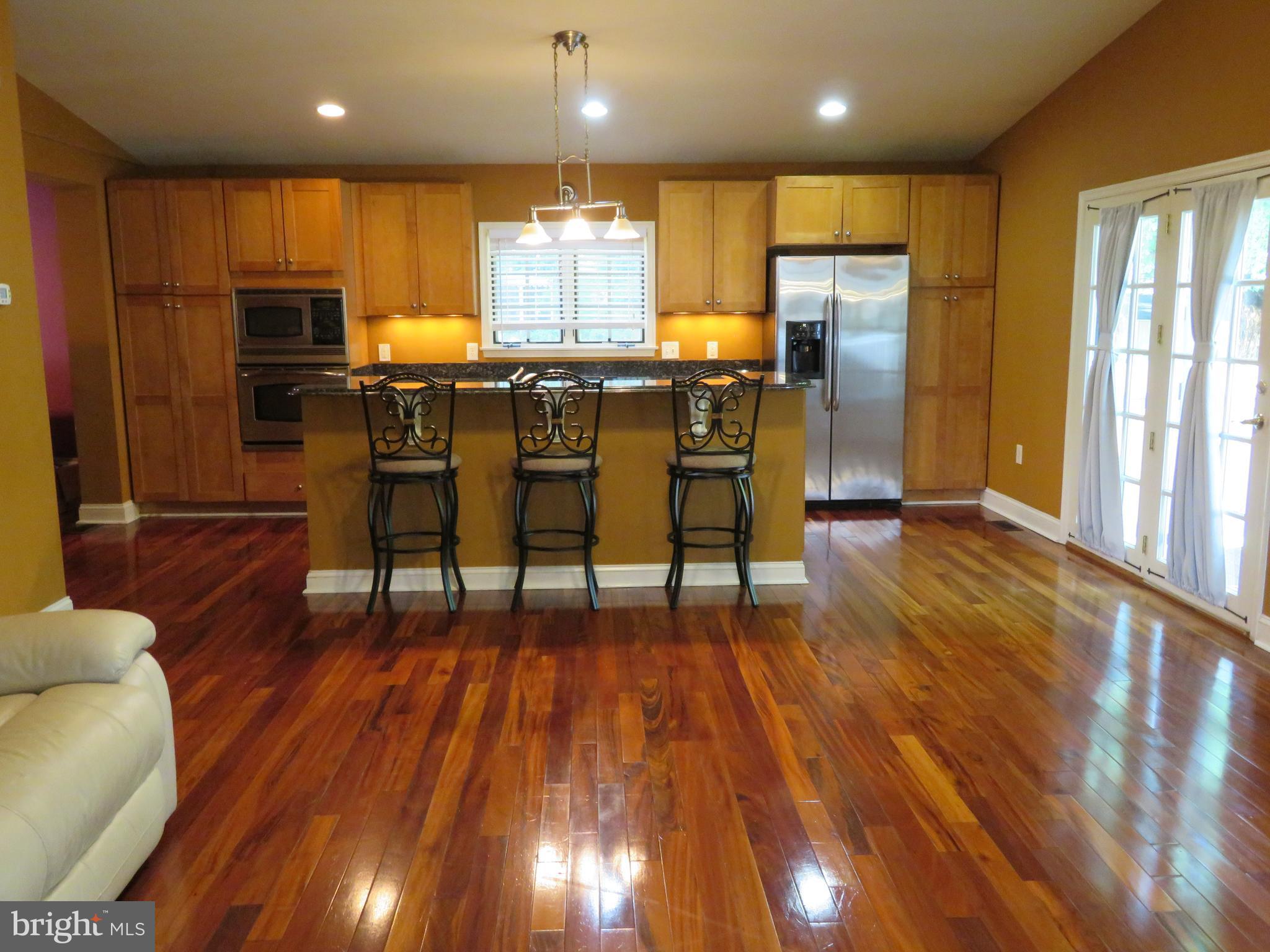 HOLLYWOOD - Residential Lease