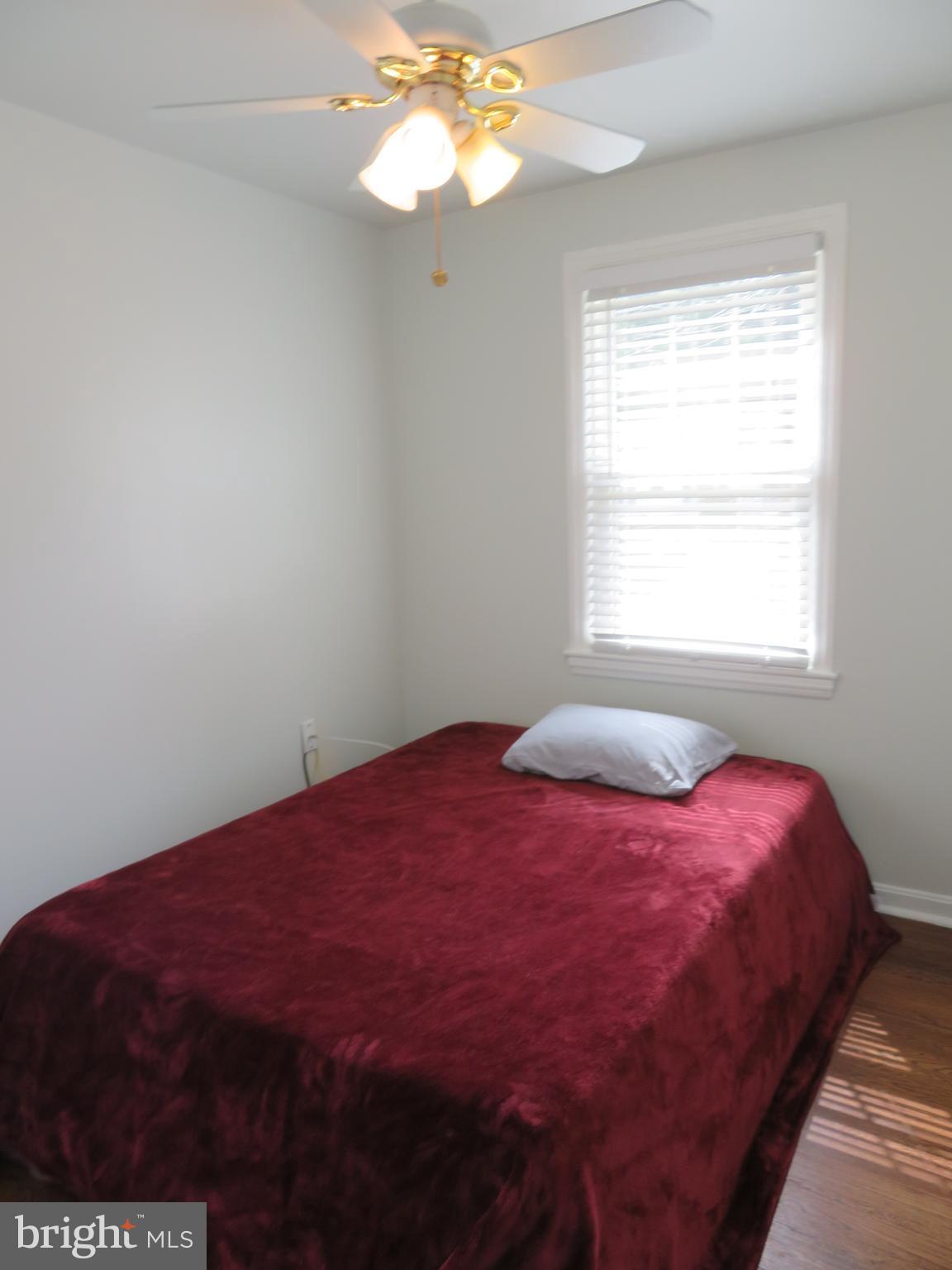 HOLLYWOOD - Residential Lease