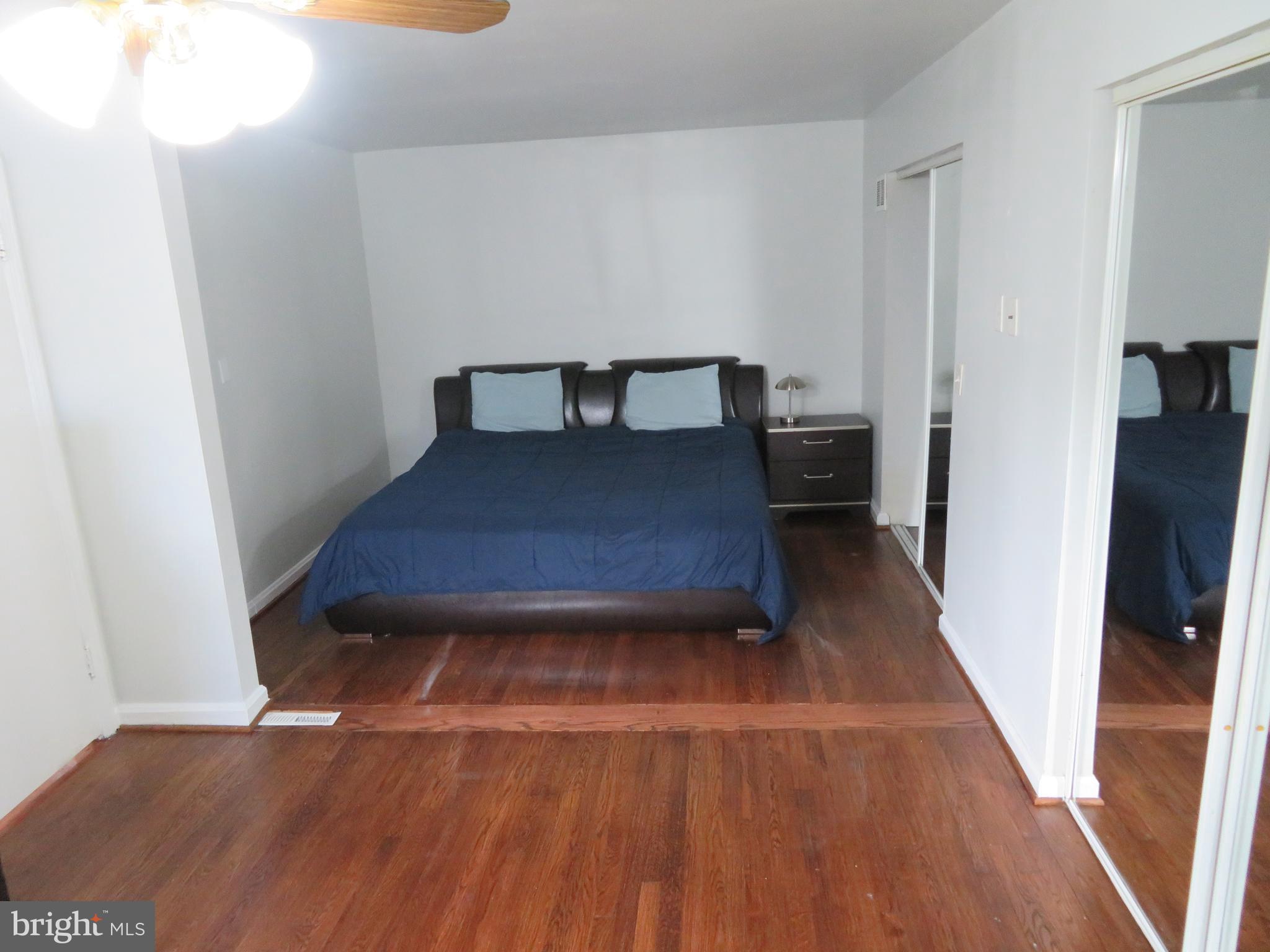 HOLLYWOOD - Residential Lease