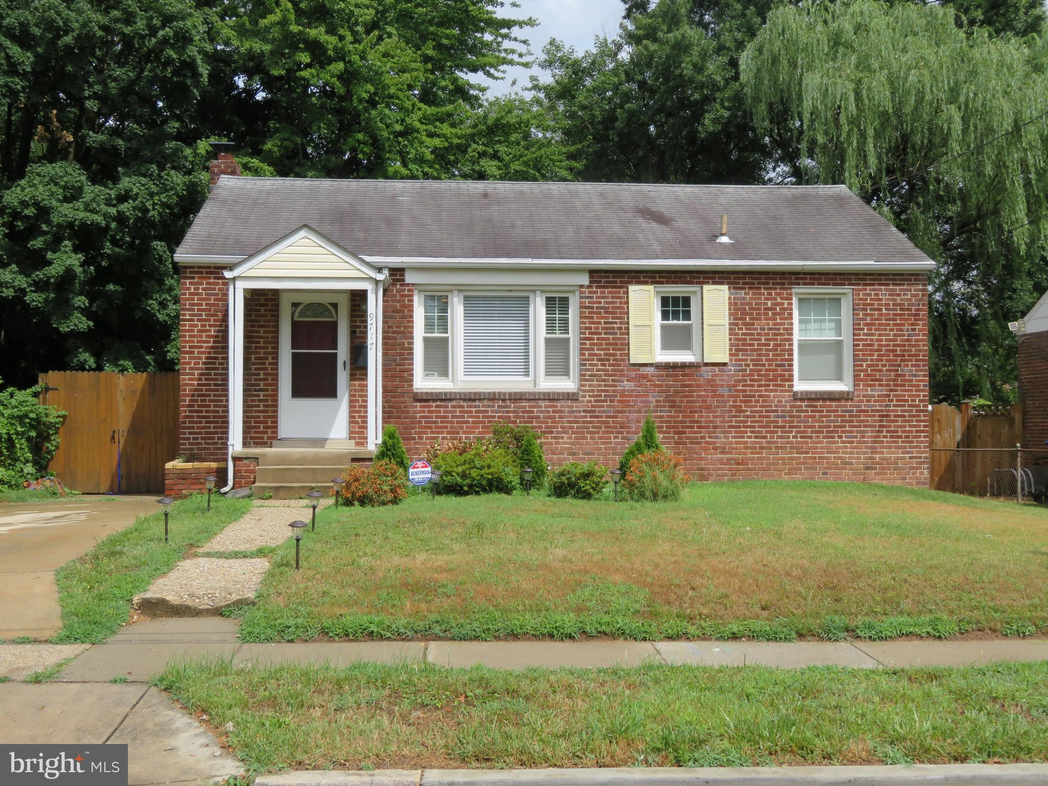 HOLLYWOOD - Residential Lease