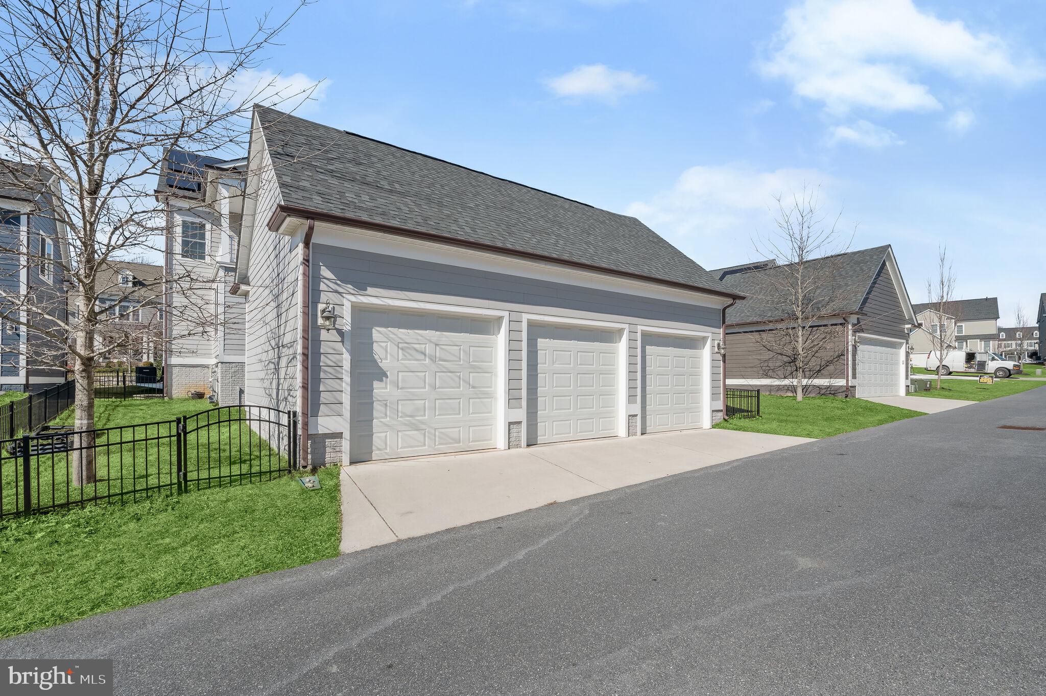 MAPLE LAWN - Residential