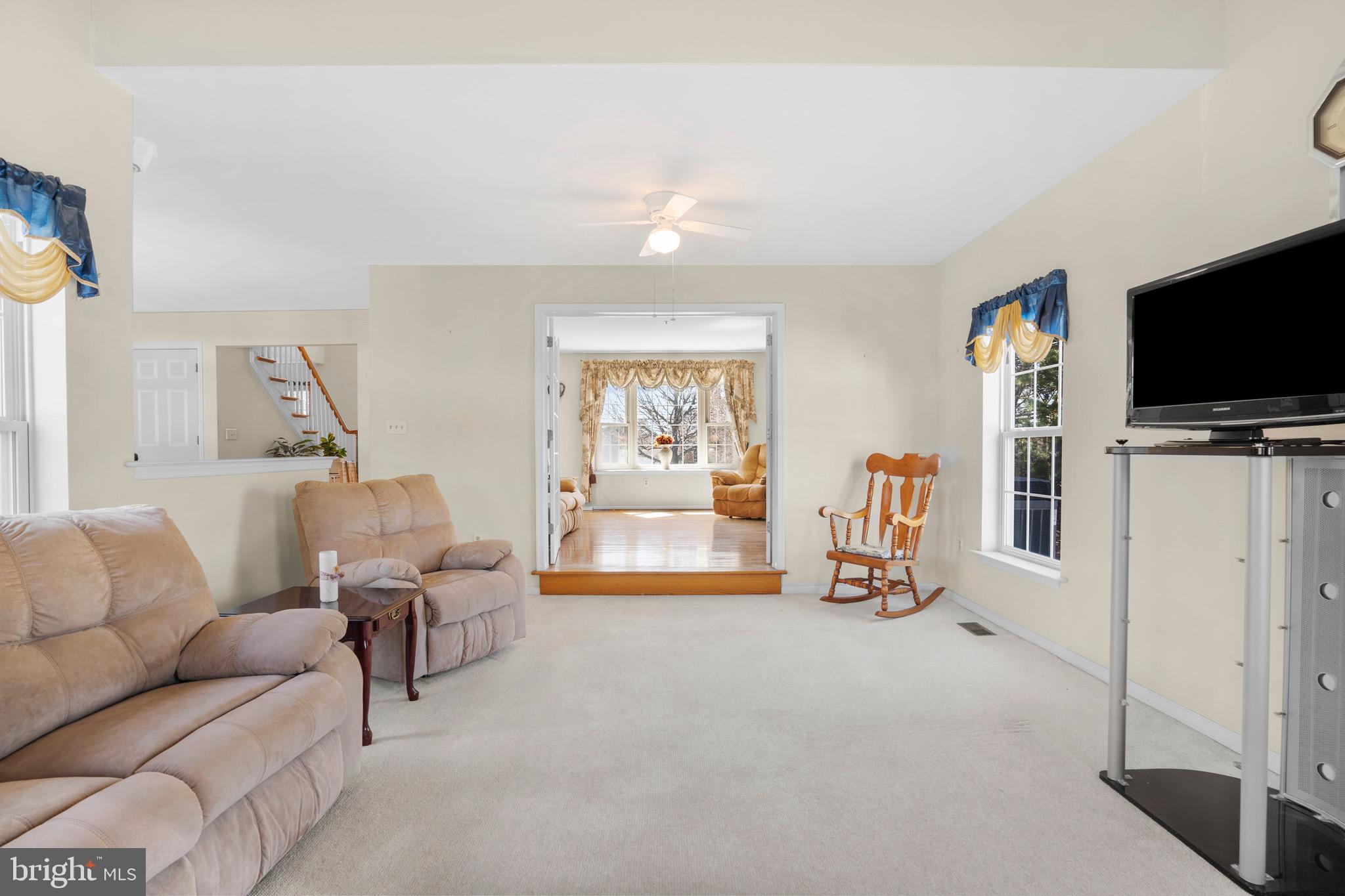 HAMMERSMITH FARM - Residential