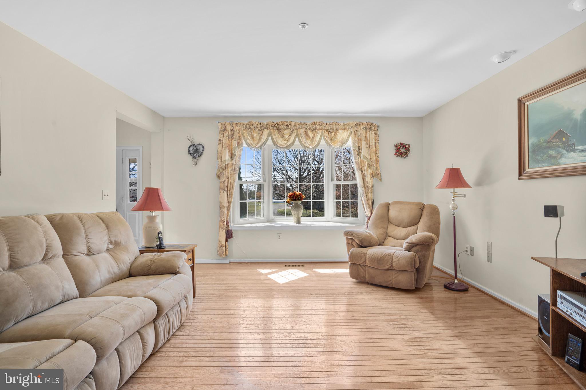 HAMMERSMITH FARM - Residential