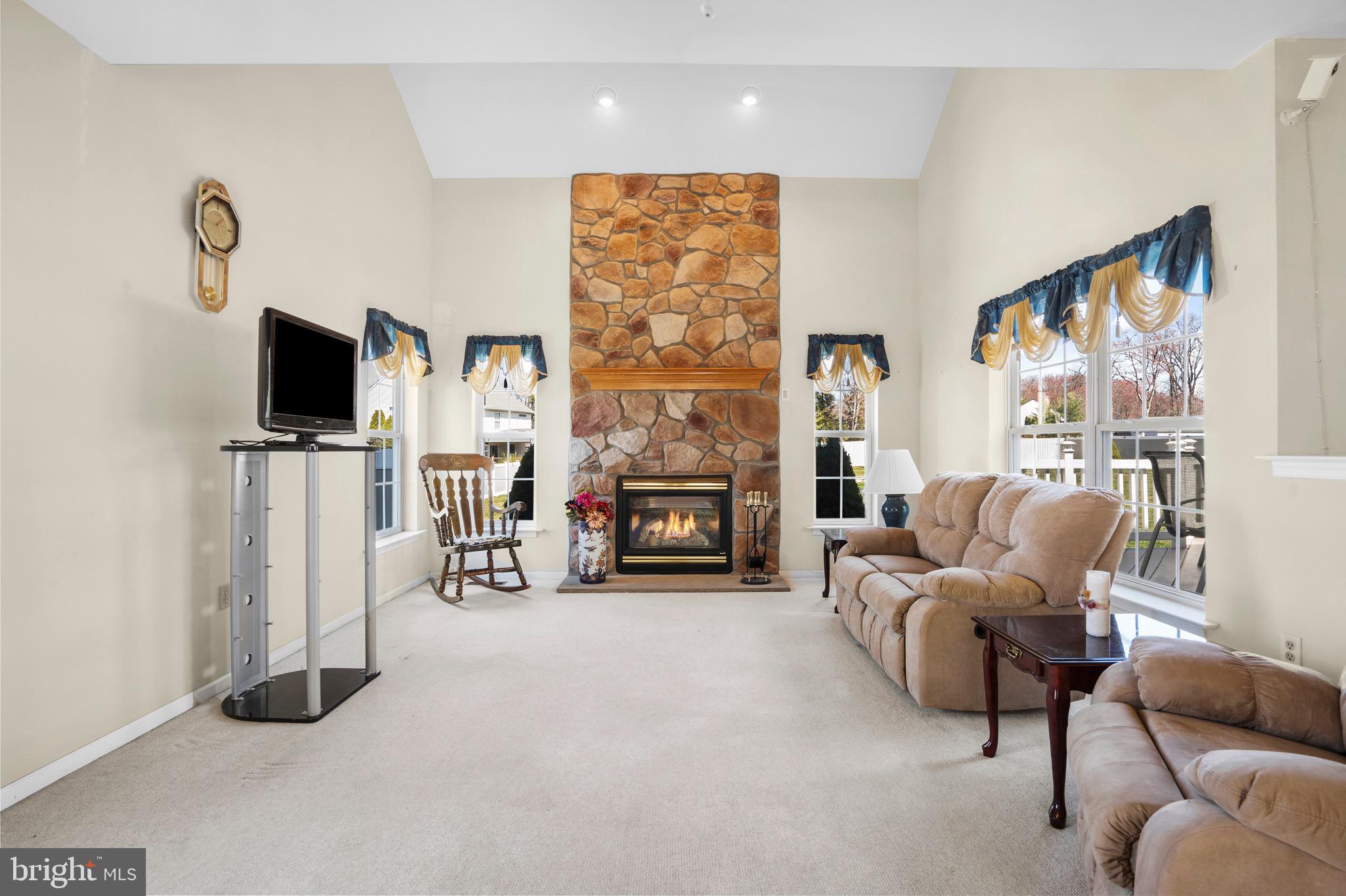 HAMMERSMITH FARM - Residential