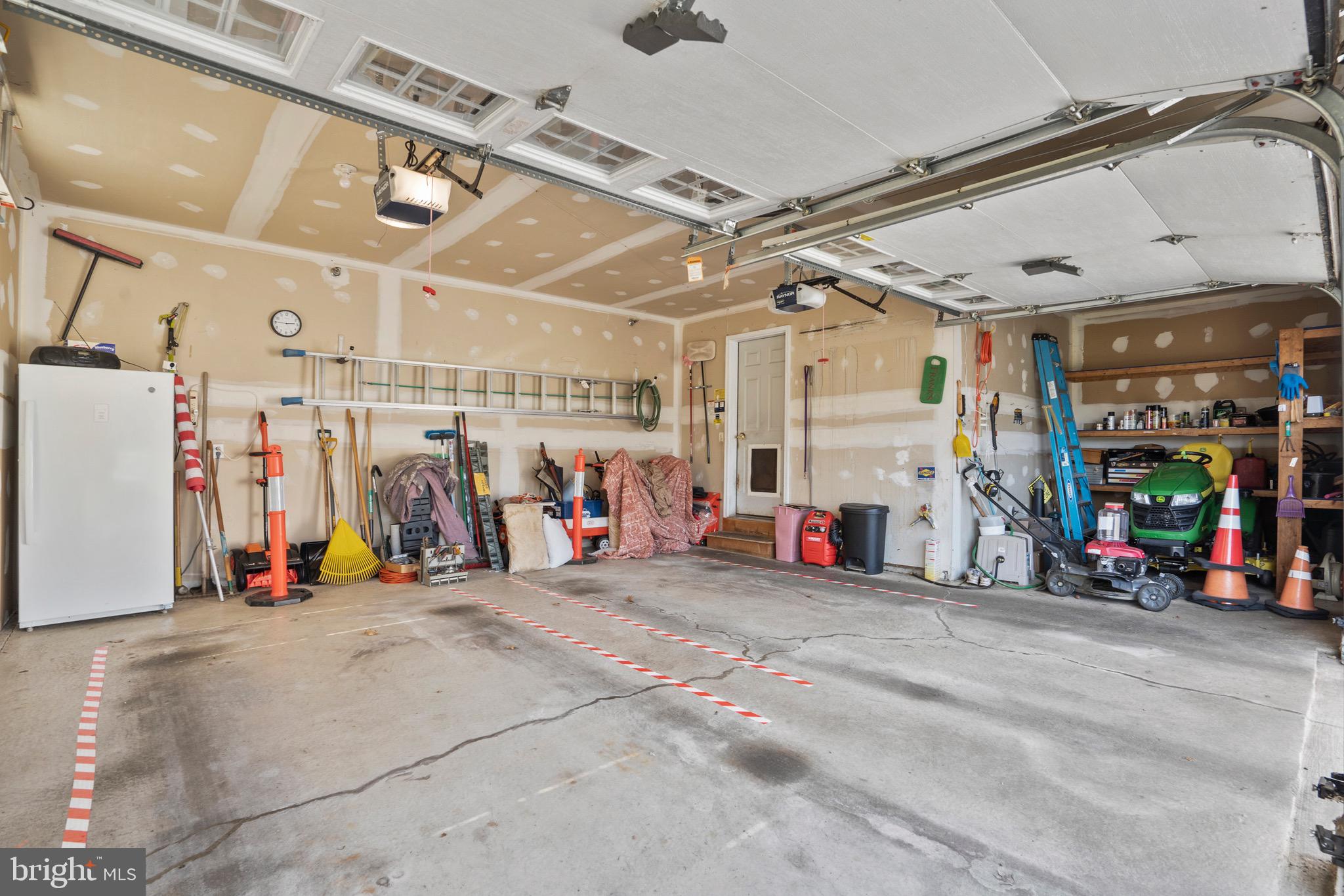 HAMMERSMITH FARM - Residential