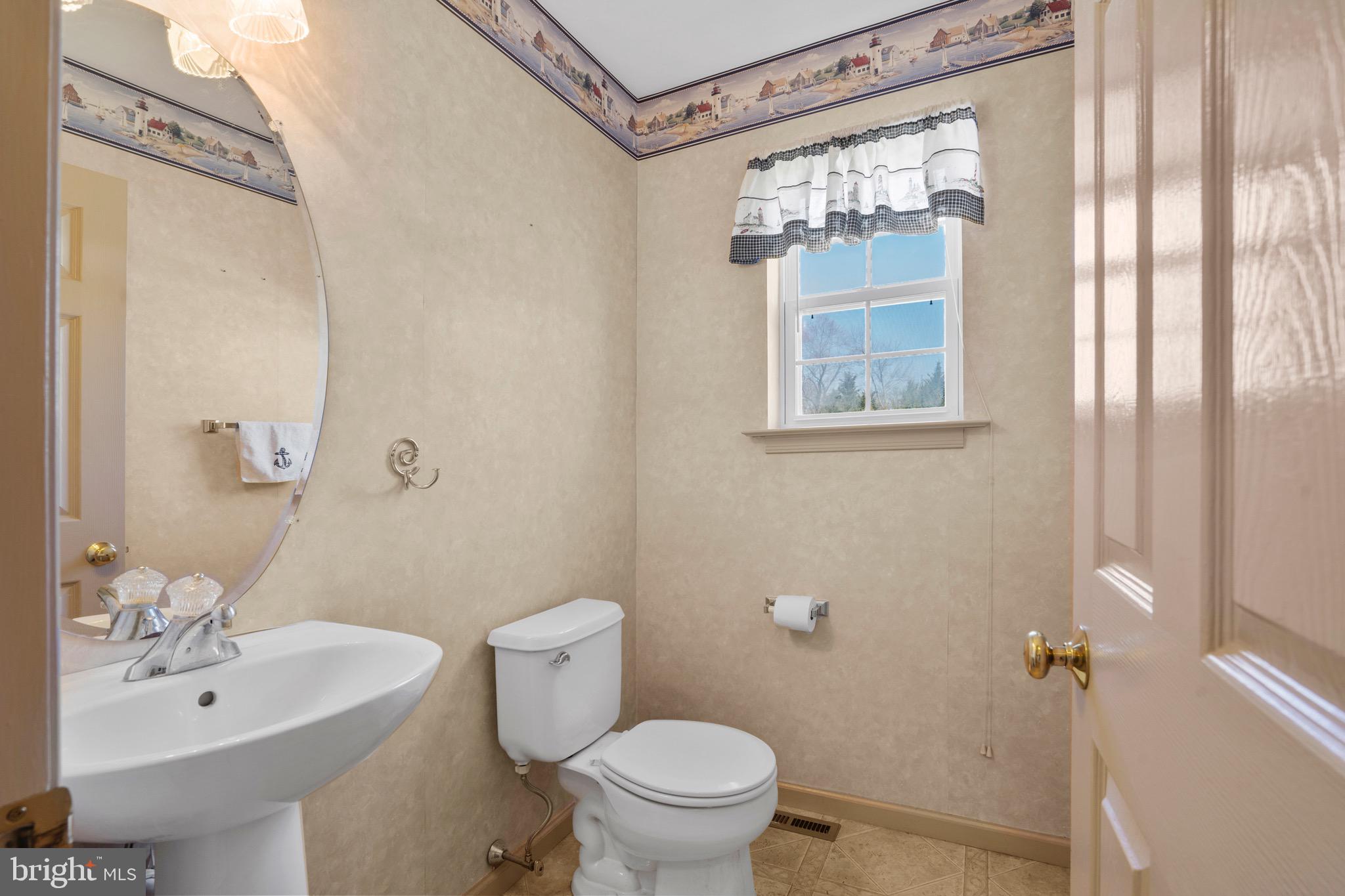 HAMMERSMITH FARM - Residential