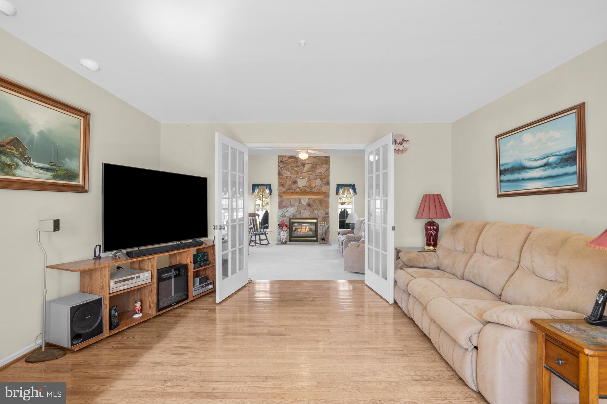 HAMMERSMITH FARM - Residential