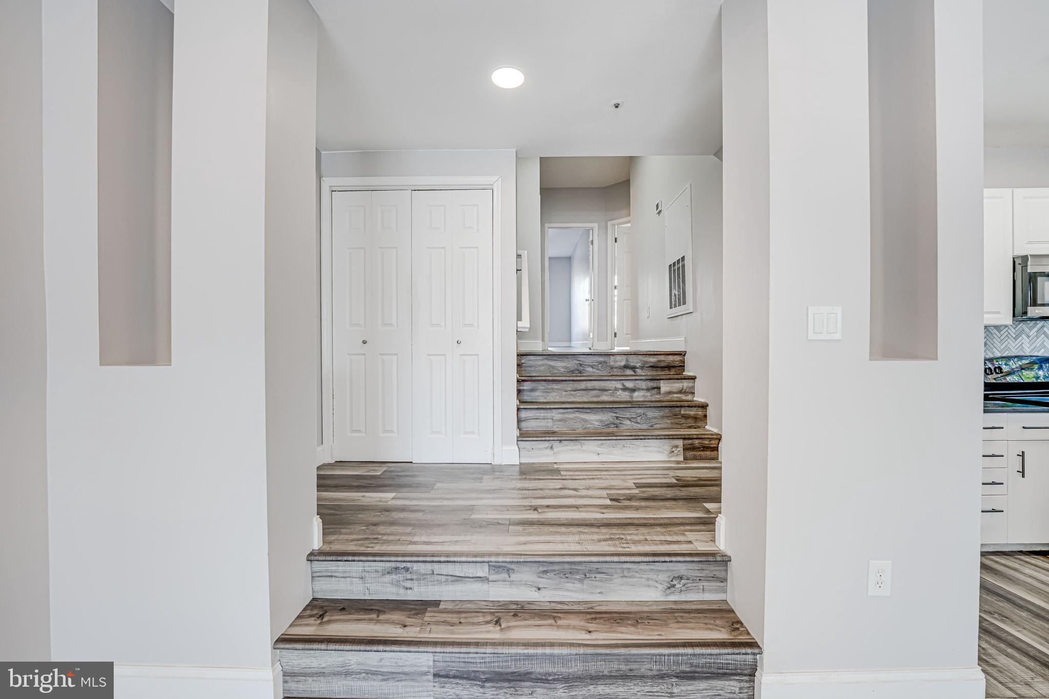 HILLWOOD - Residential