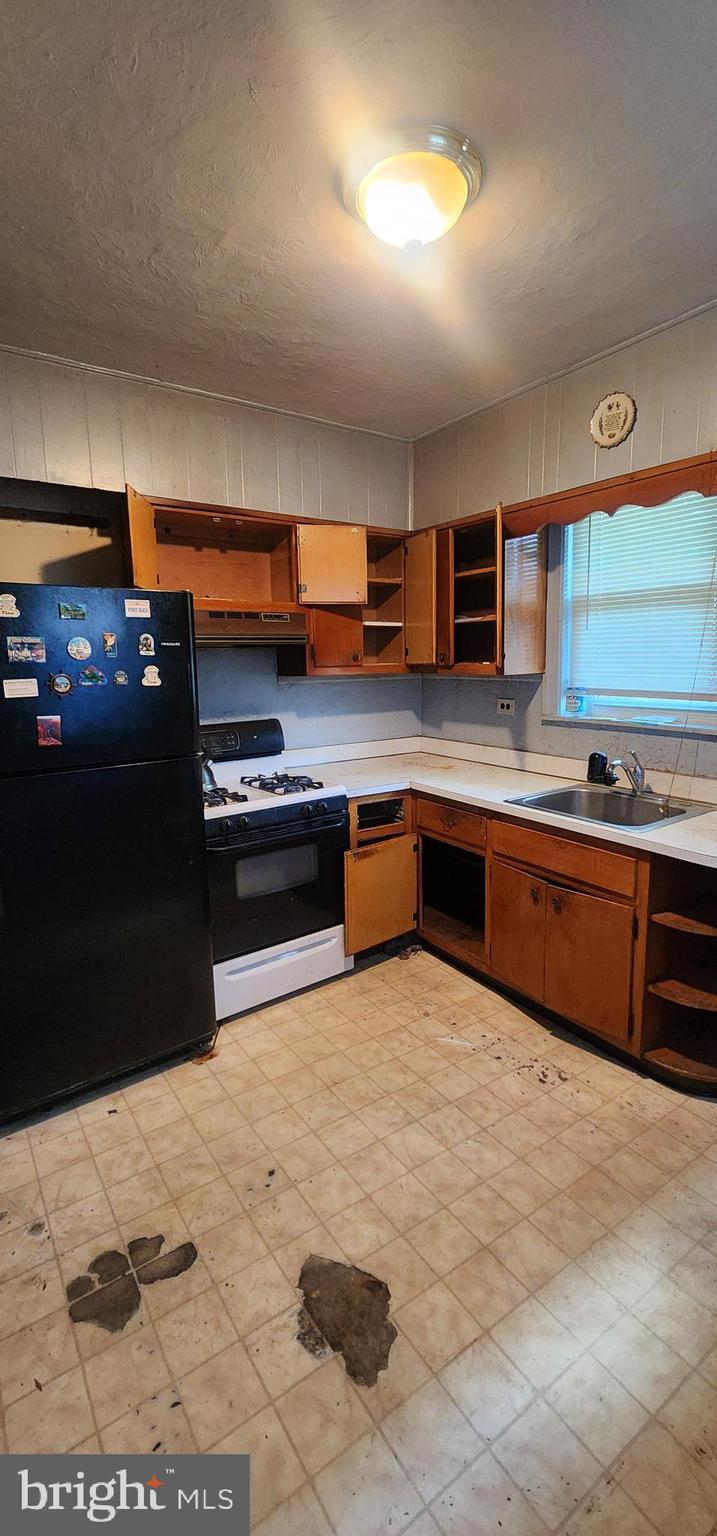 GERMANTOWN - Residential