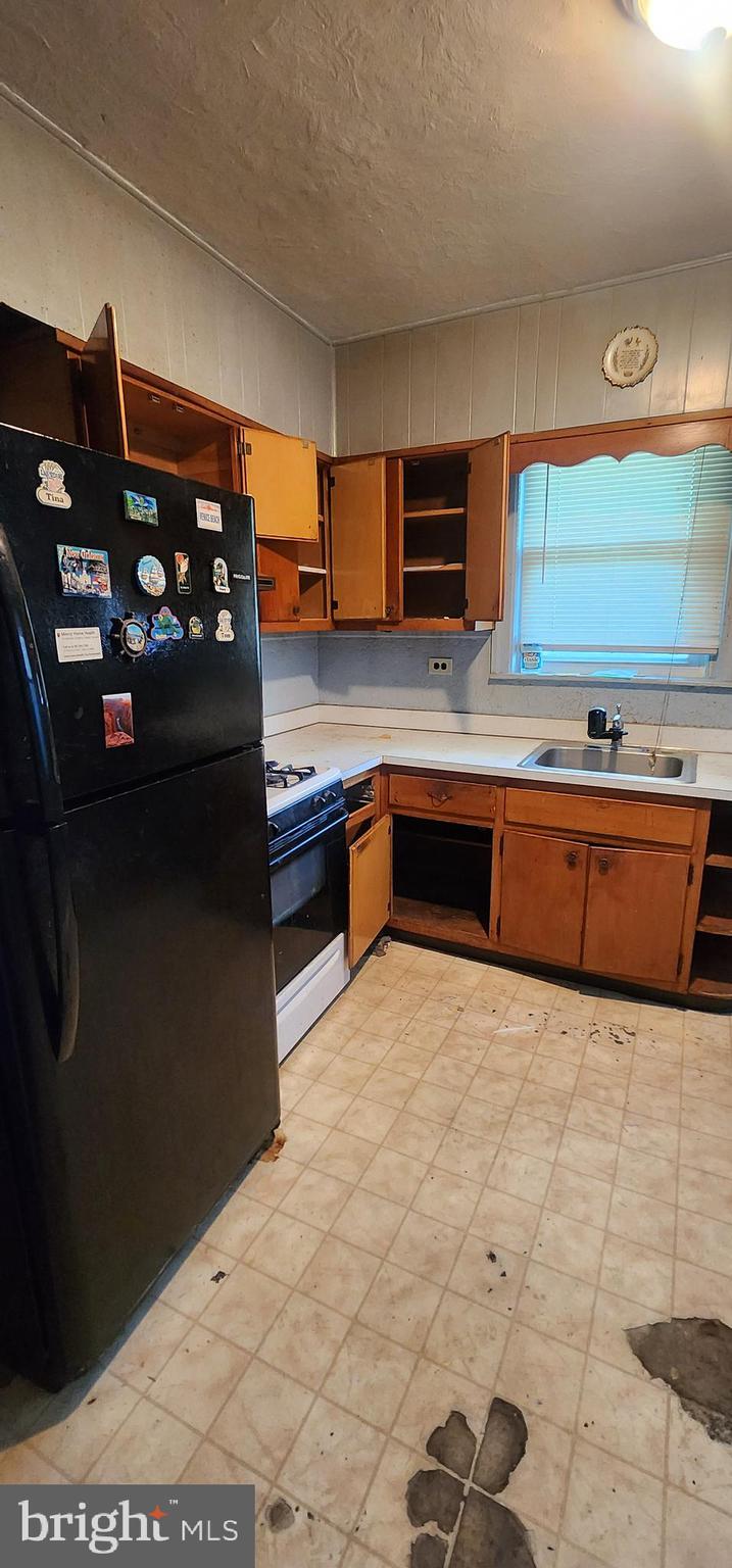 GERMANTOWN - Residential