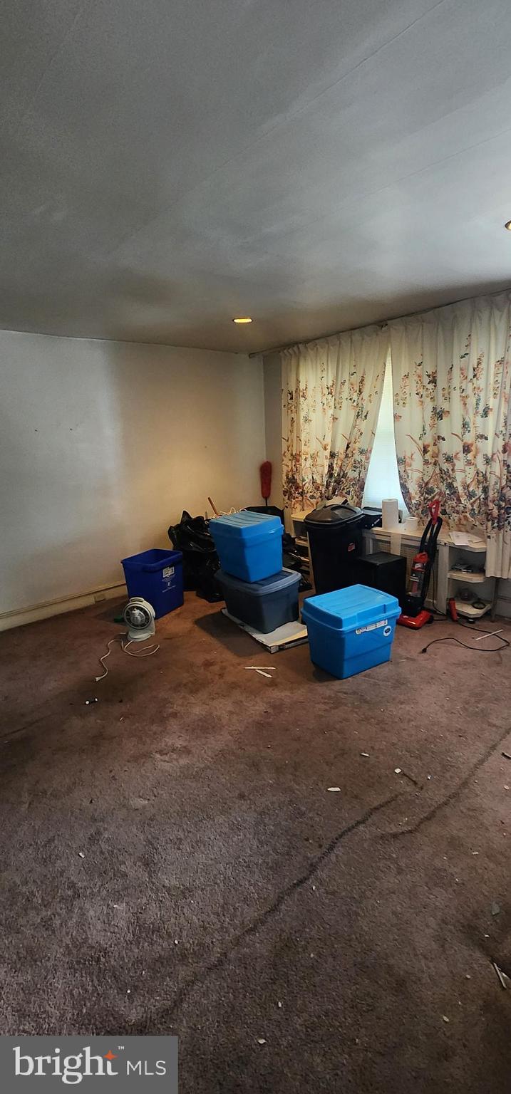 GERMANTOWN - Residential