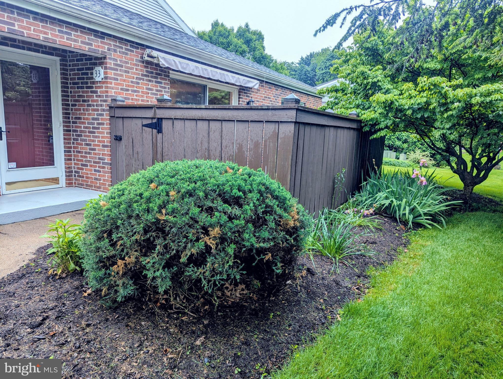 33 WOODLAND ESTATE